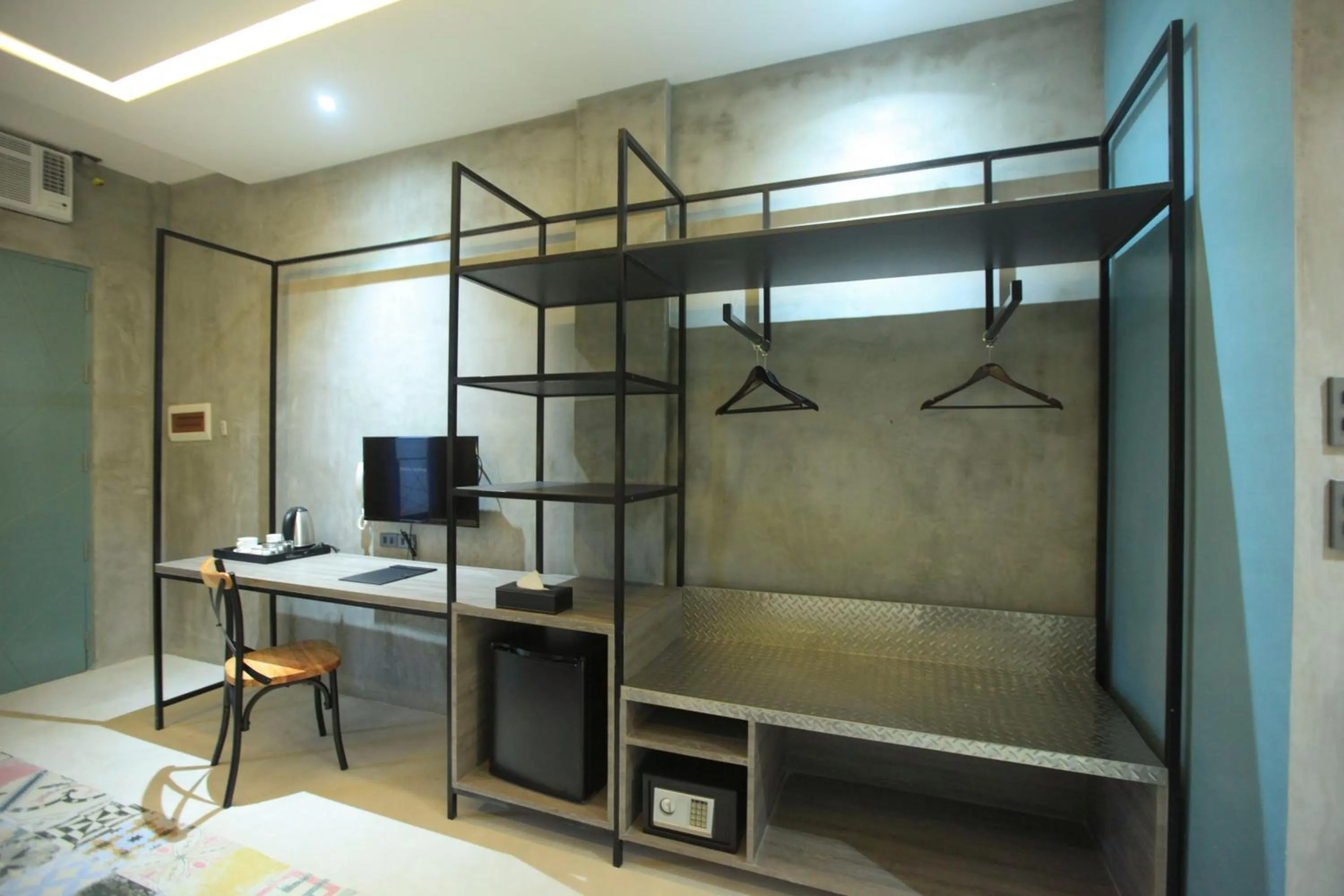 TV and multimedia, Bed in Zenvea Hotel