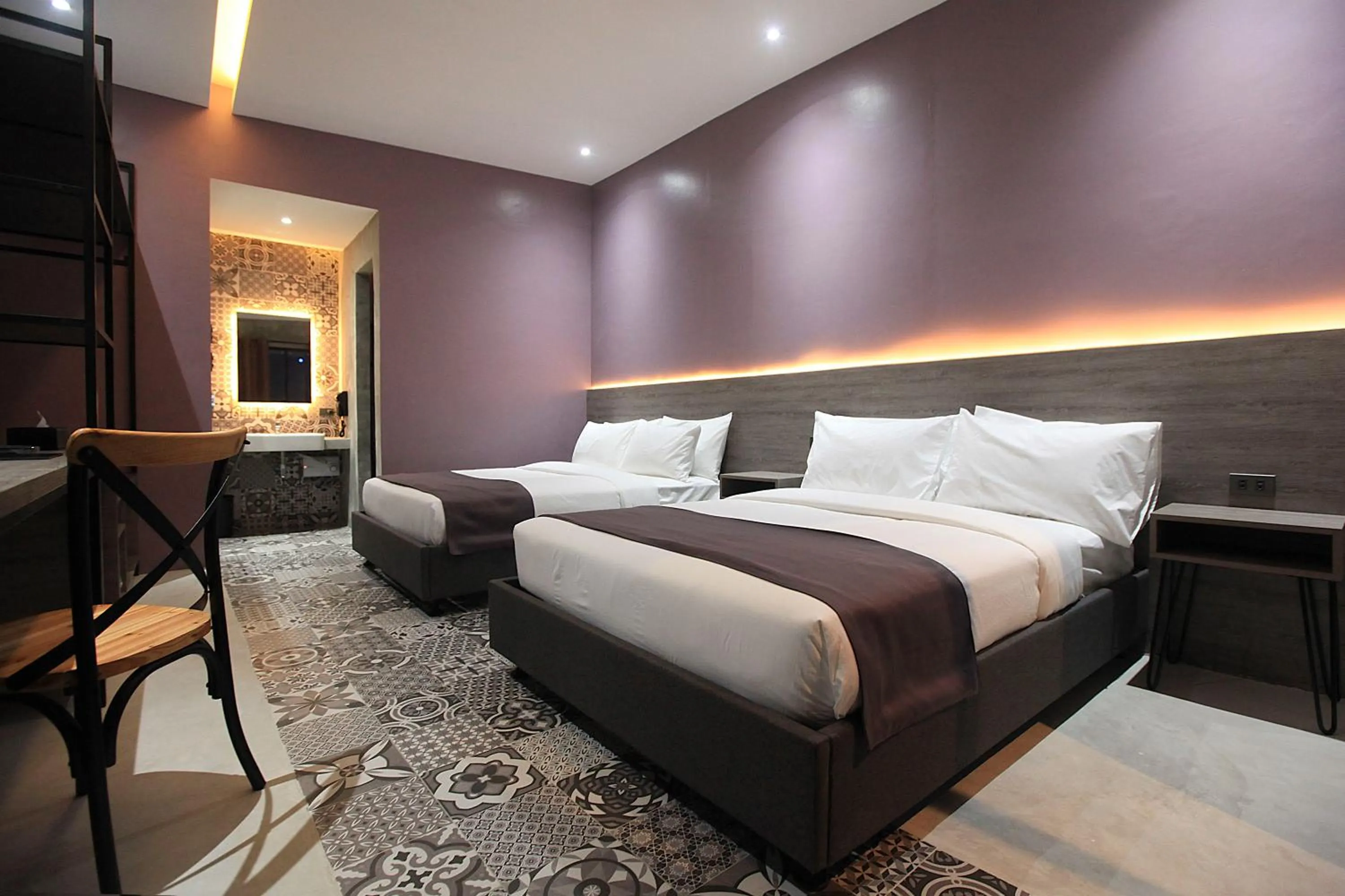 Double Room in Zenvea Hotel