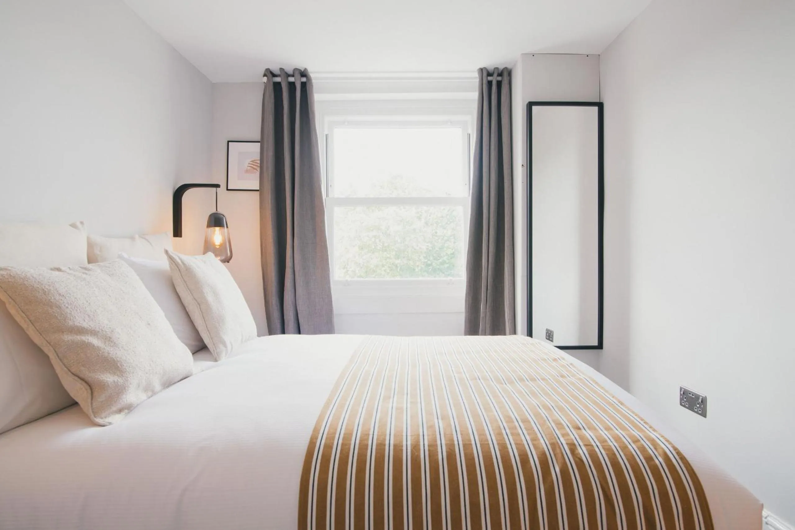 Bedroom, Bed in D8 - Shoreditch