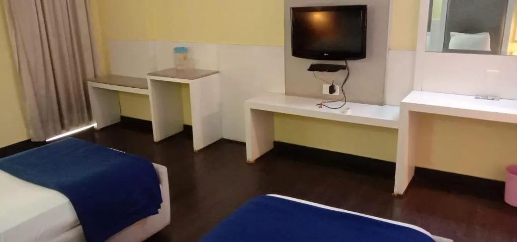 TV and multimedia, Bed in Hotel Jaya International