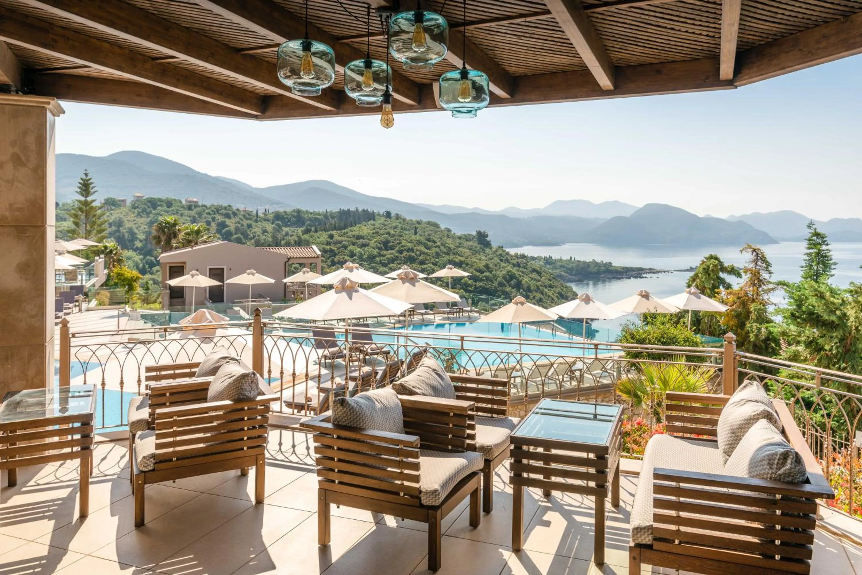 Lounge or bar in Sivota Diamond Spa Resort