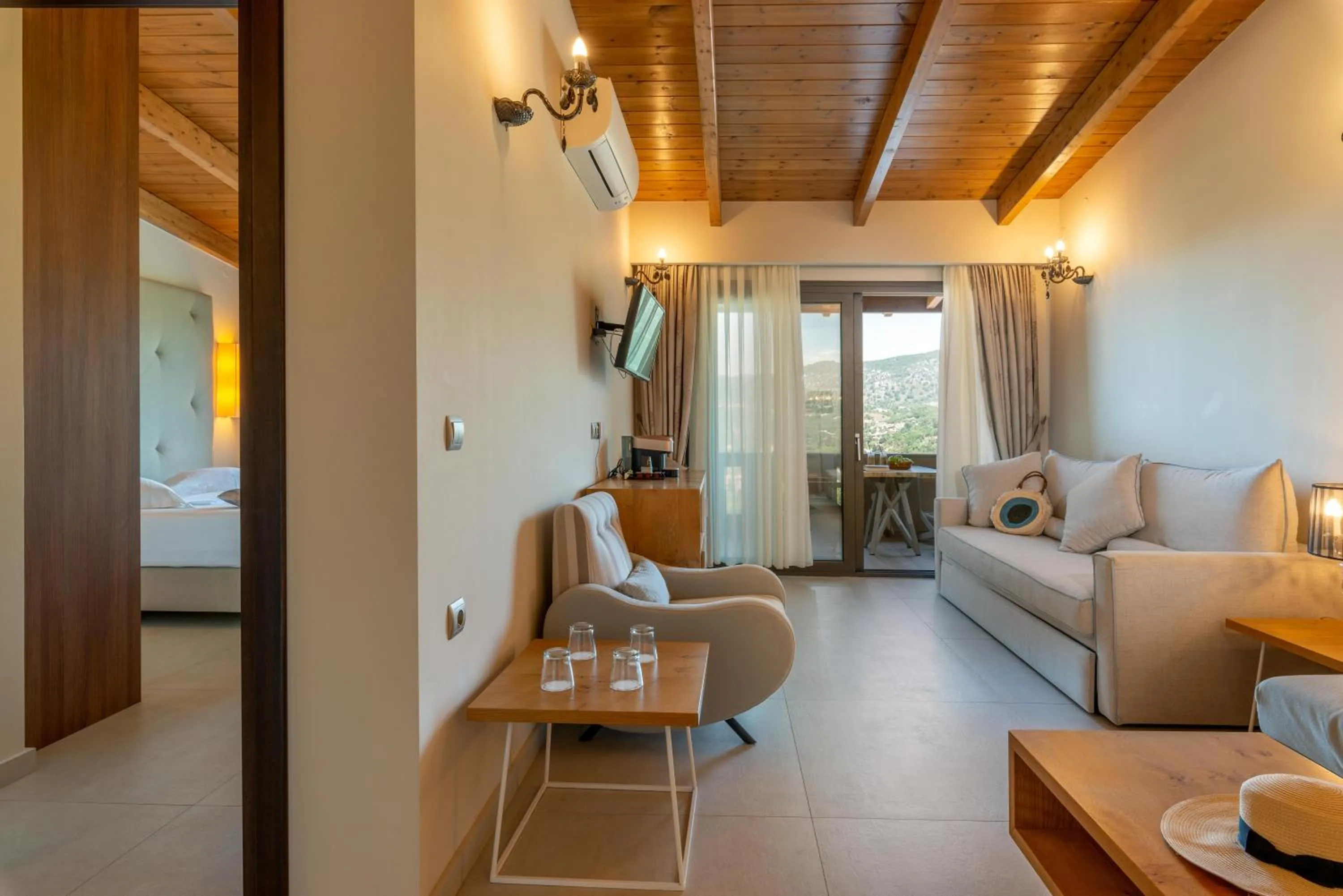 Coffee/tea facilities in Sivota Diamond Spa Resort