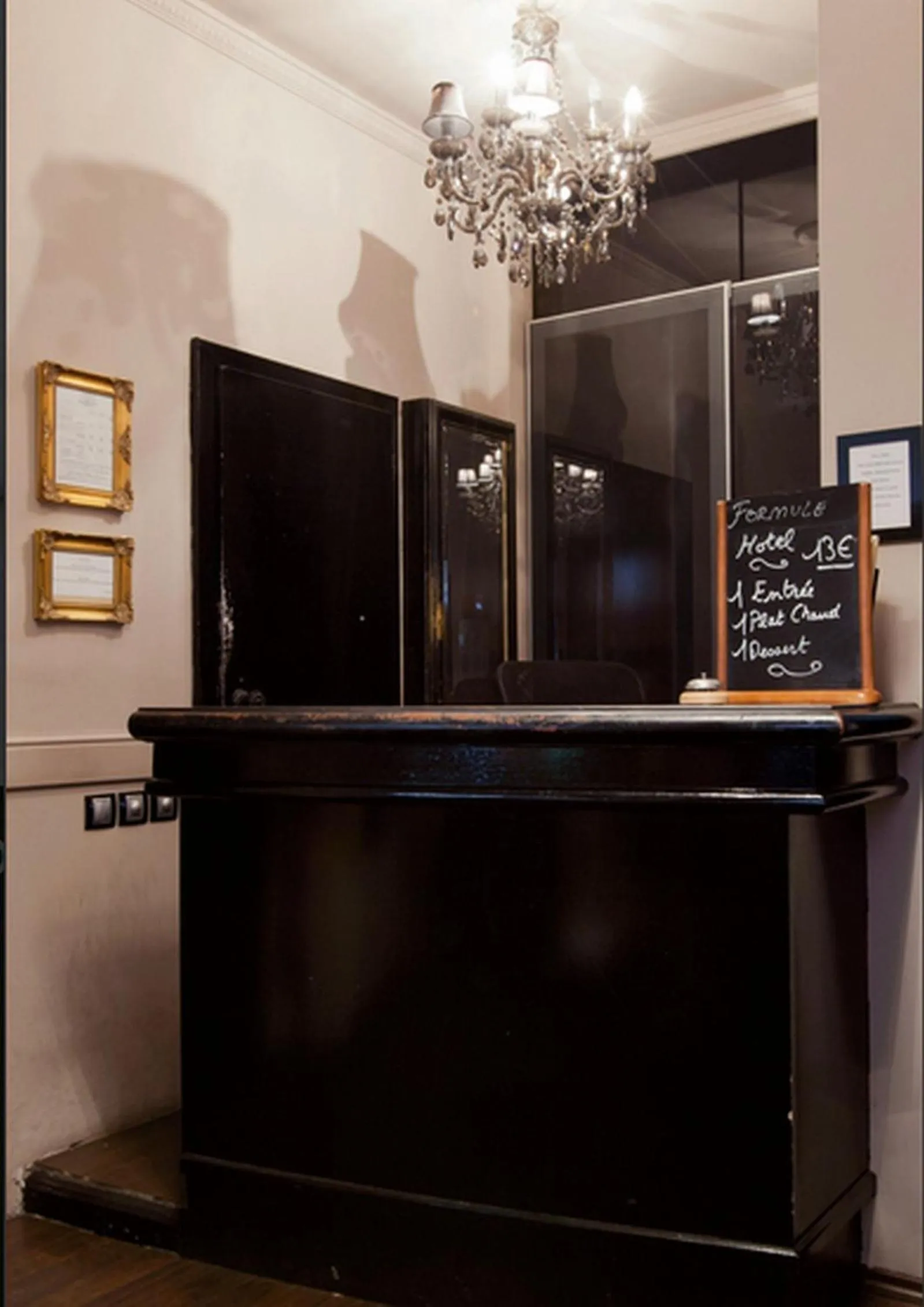 Lobby or reception in Hotel Le 21ème