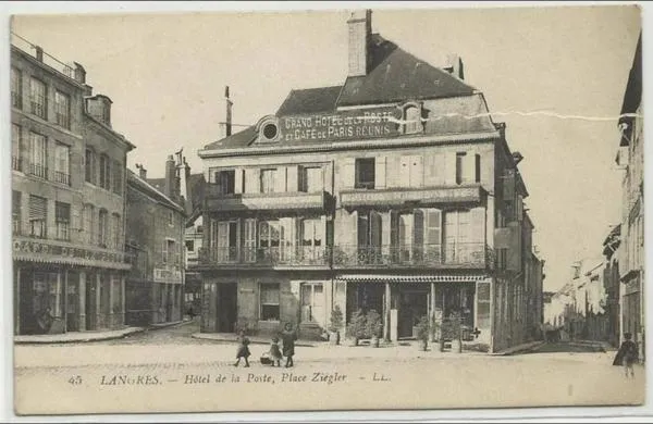 Hotel De La Poste