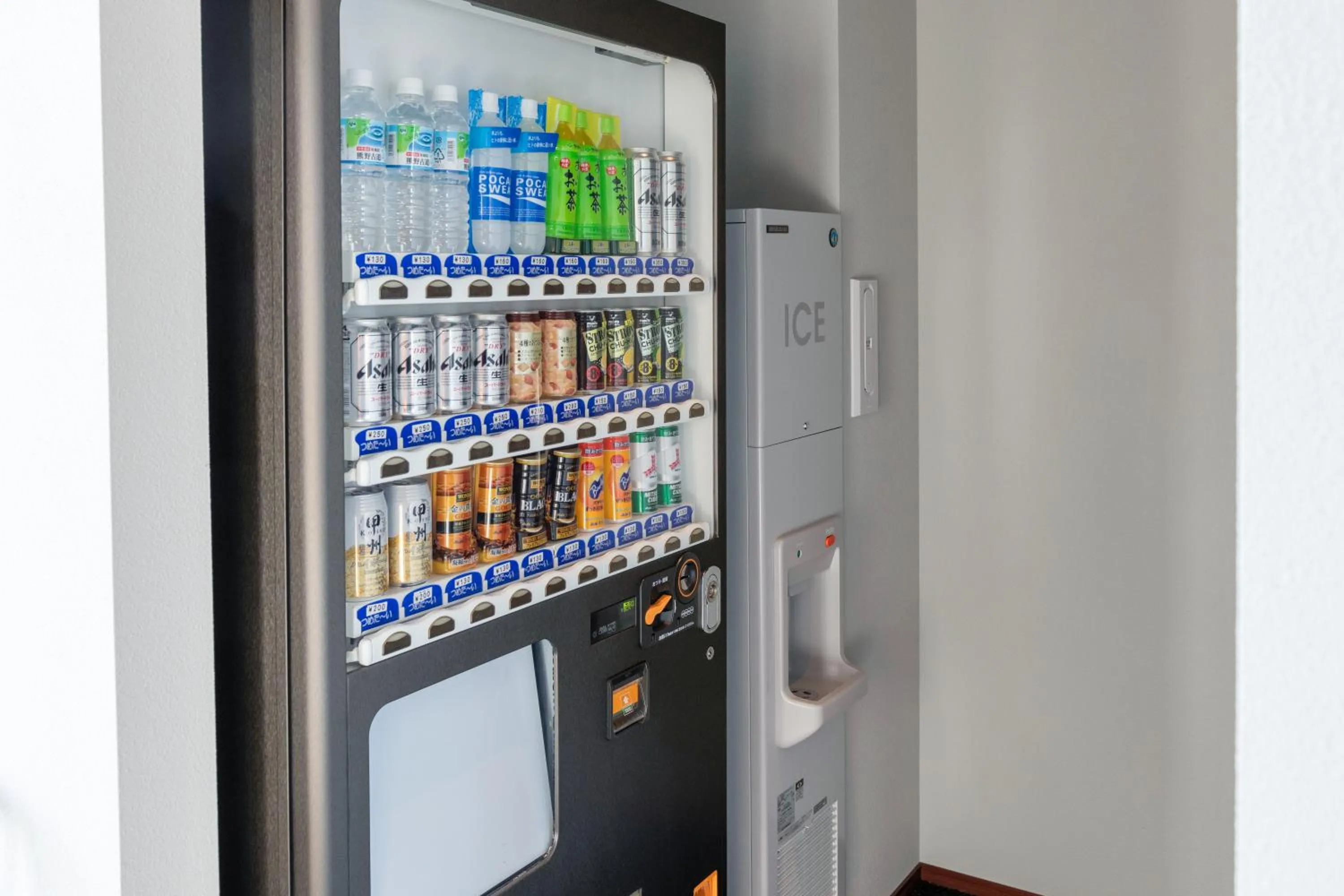 Area and facilities in Tokyu Stay Osaka Hommachi