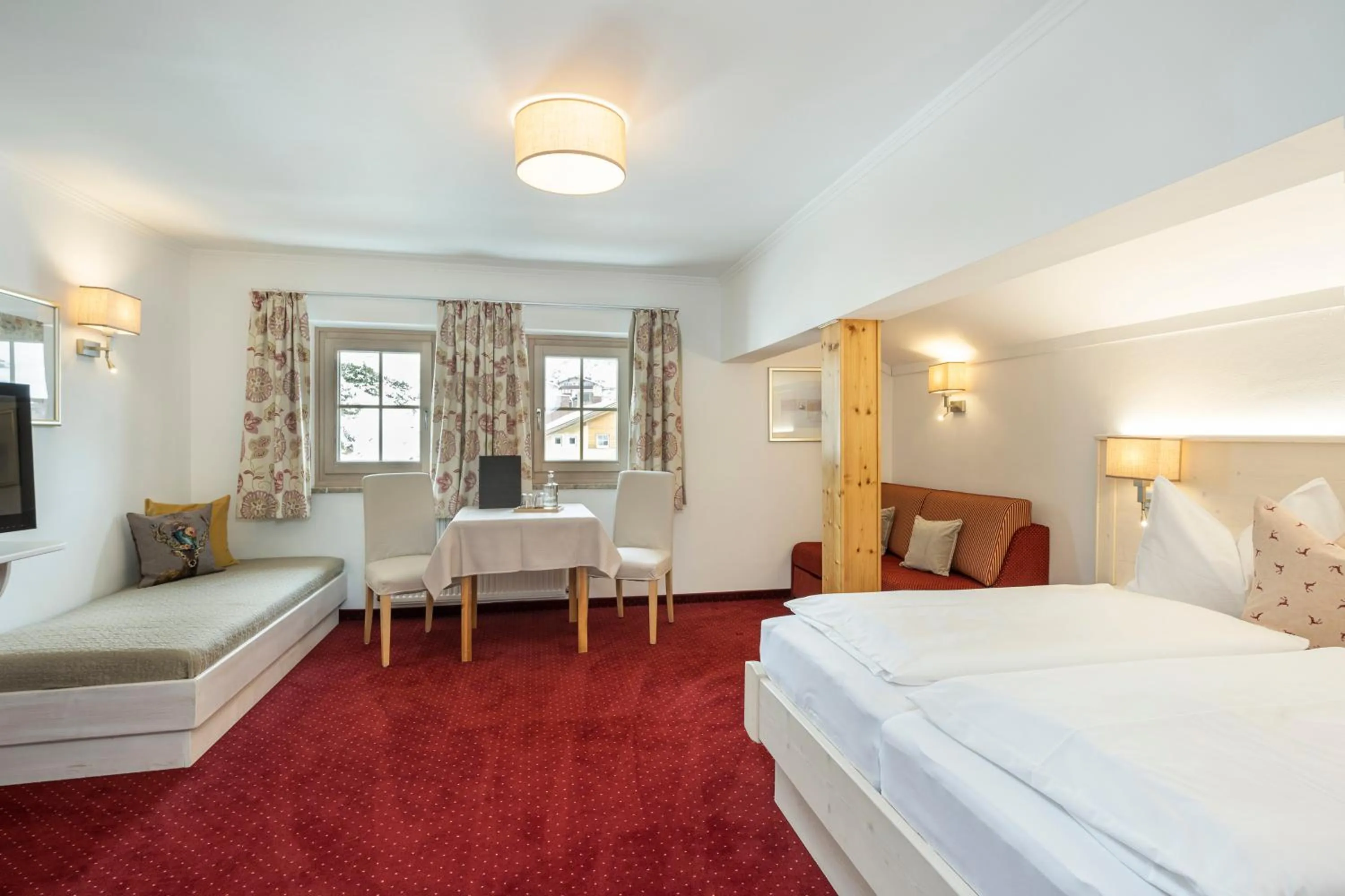 Bed in Hotel Tauernblick