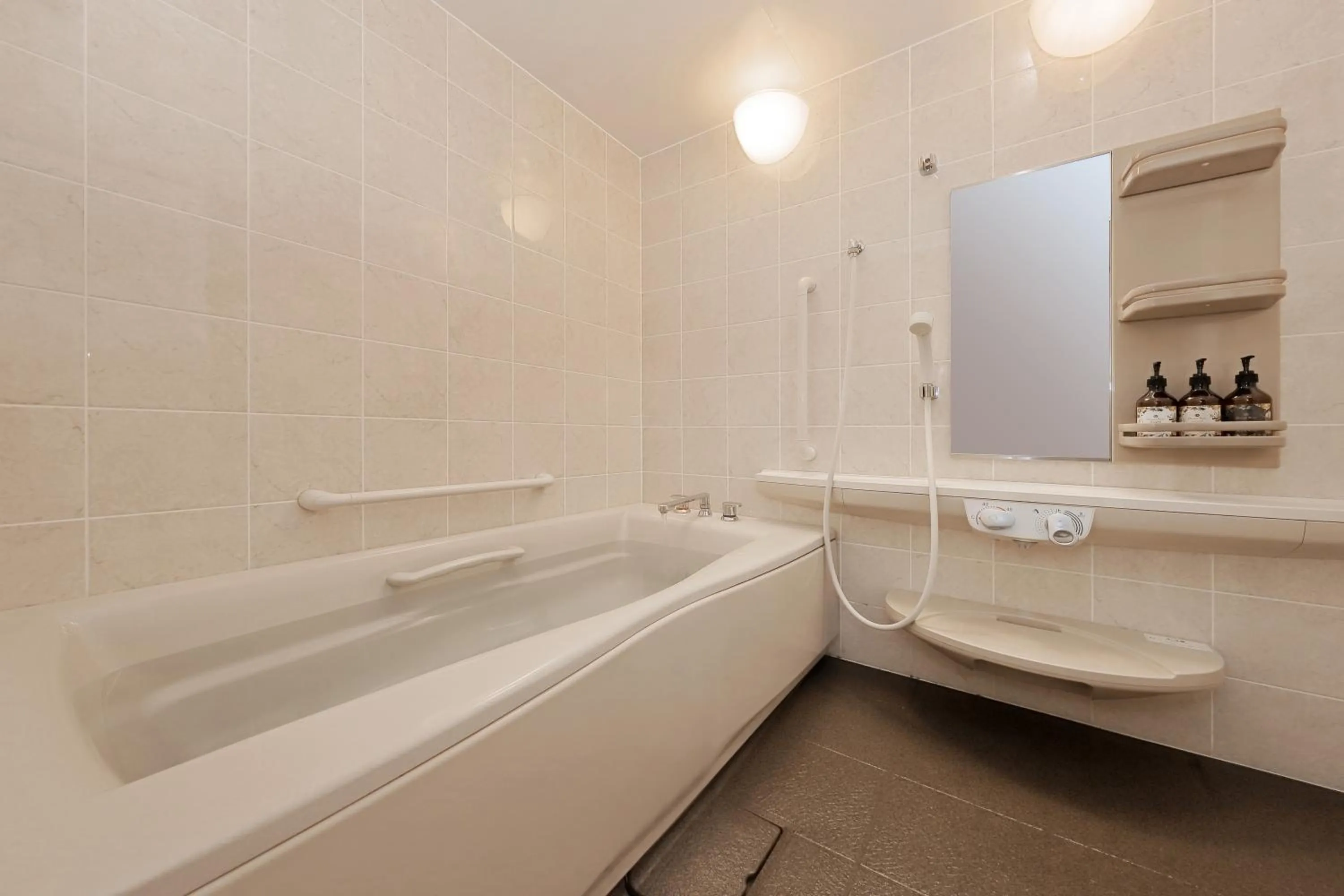 Photo of the whole room in Oyado Morinone