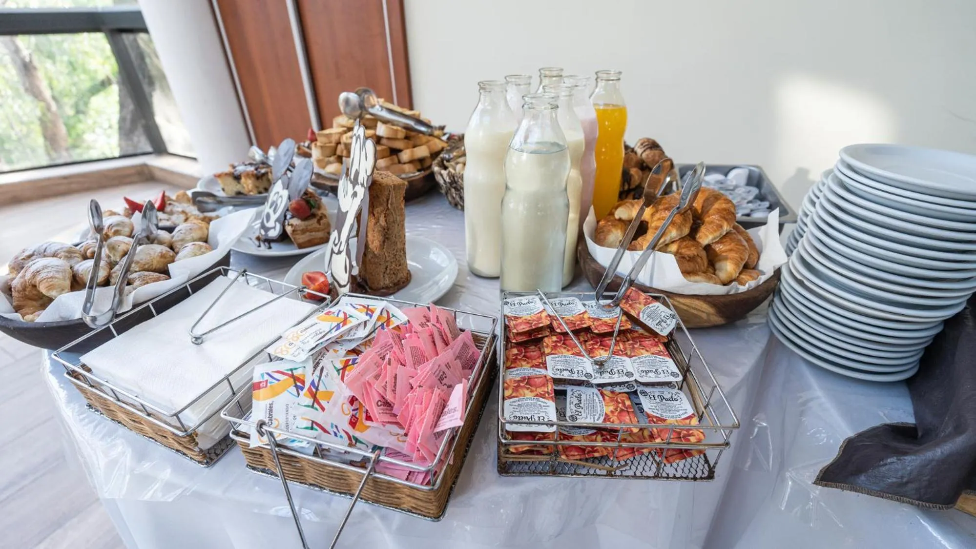 Breakfast in Los Espinillos Hotel y Spa