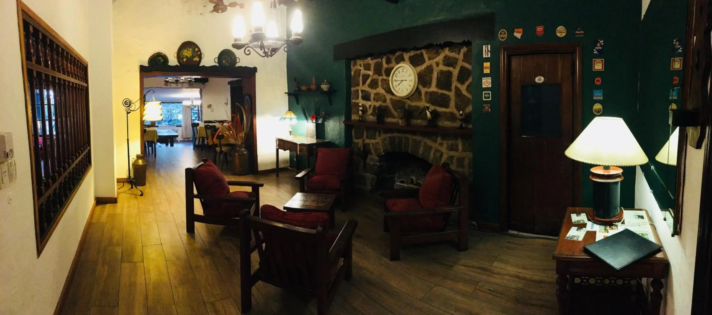 Seating area in Los Espinillos Hotel y Spa