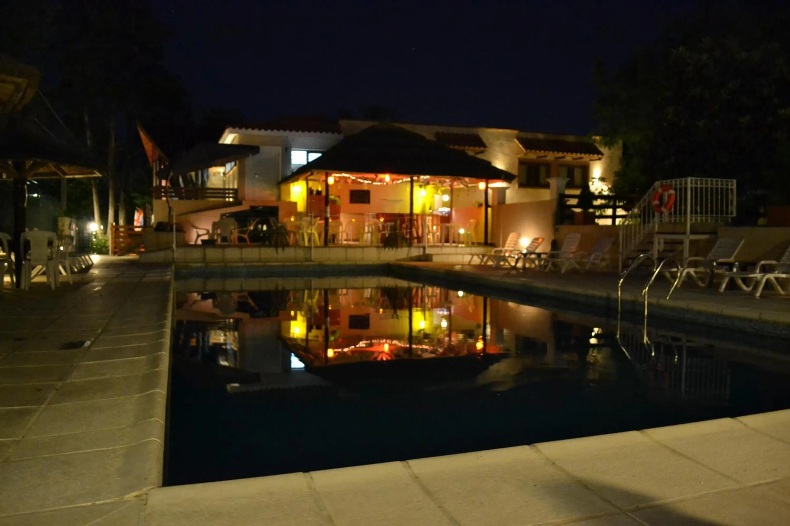 Swimming pool in Los Espinillos Hotel y Spa