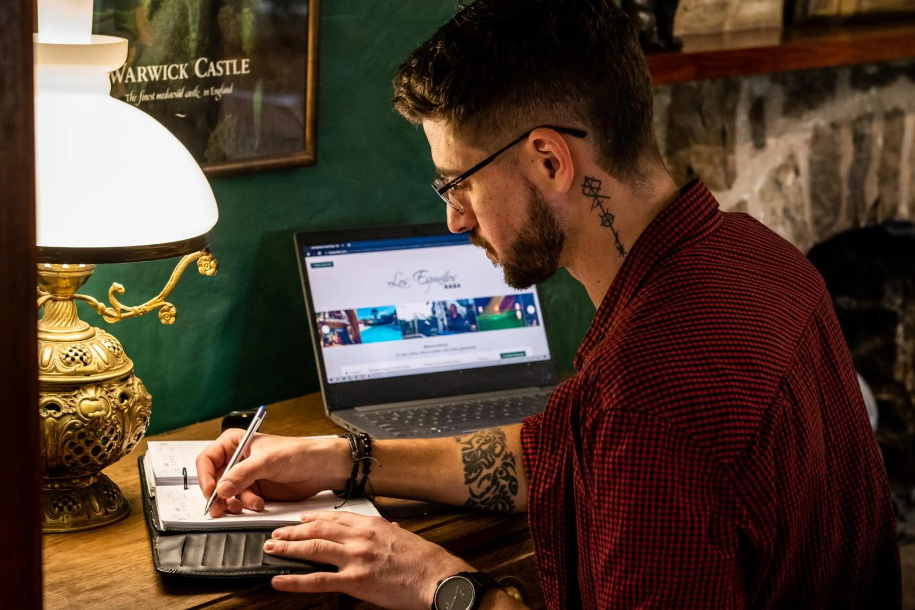 People in Los Espinillos Hotel y Spa