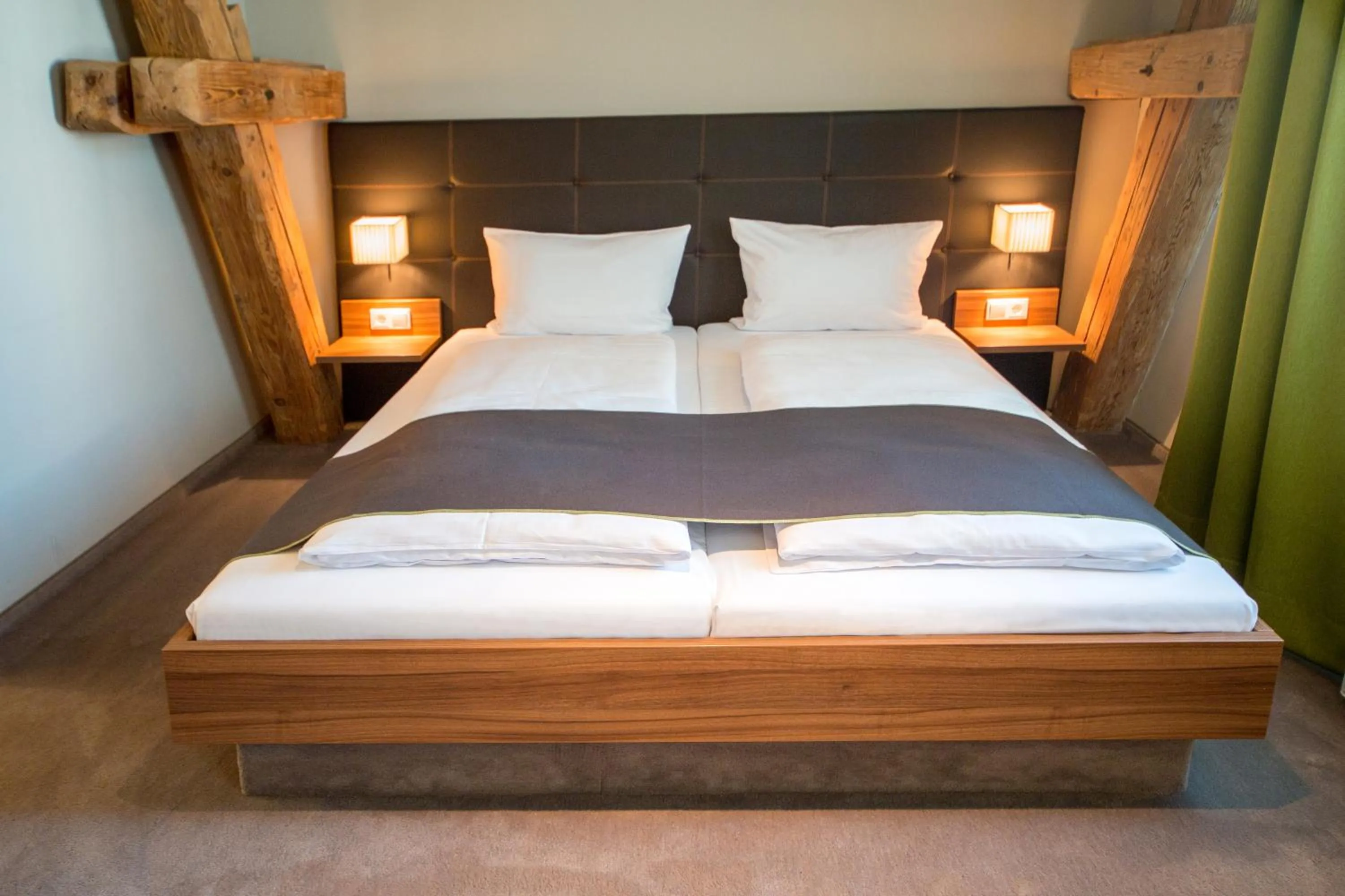 Bed in Hotel Kunstmühle