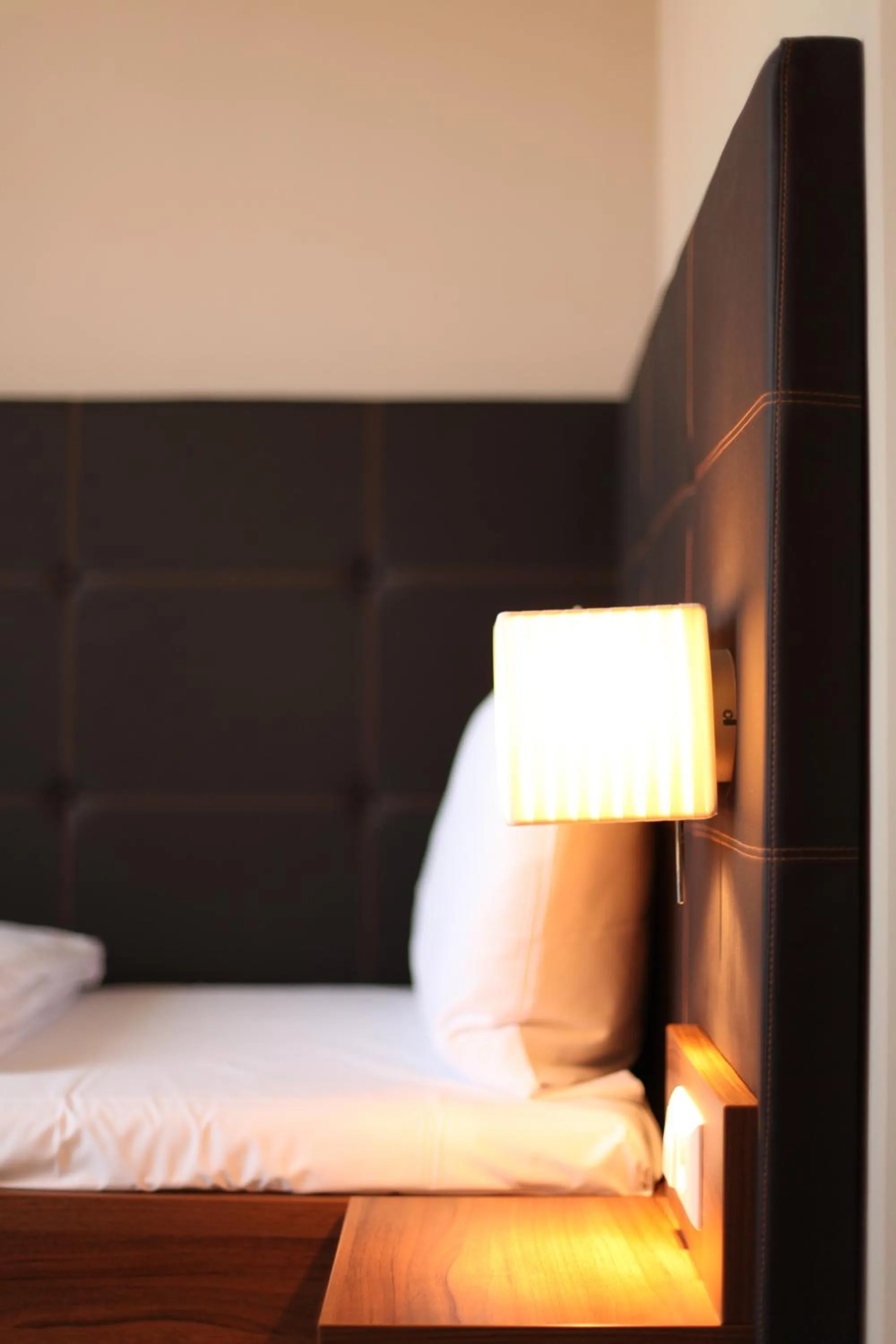 Bed in Hotel Kunstmühle