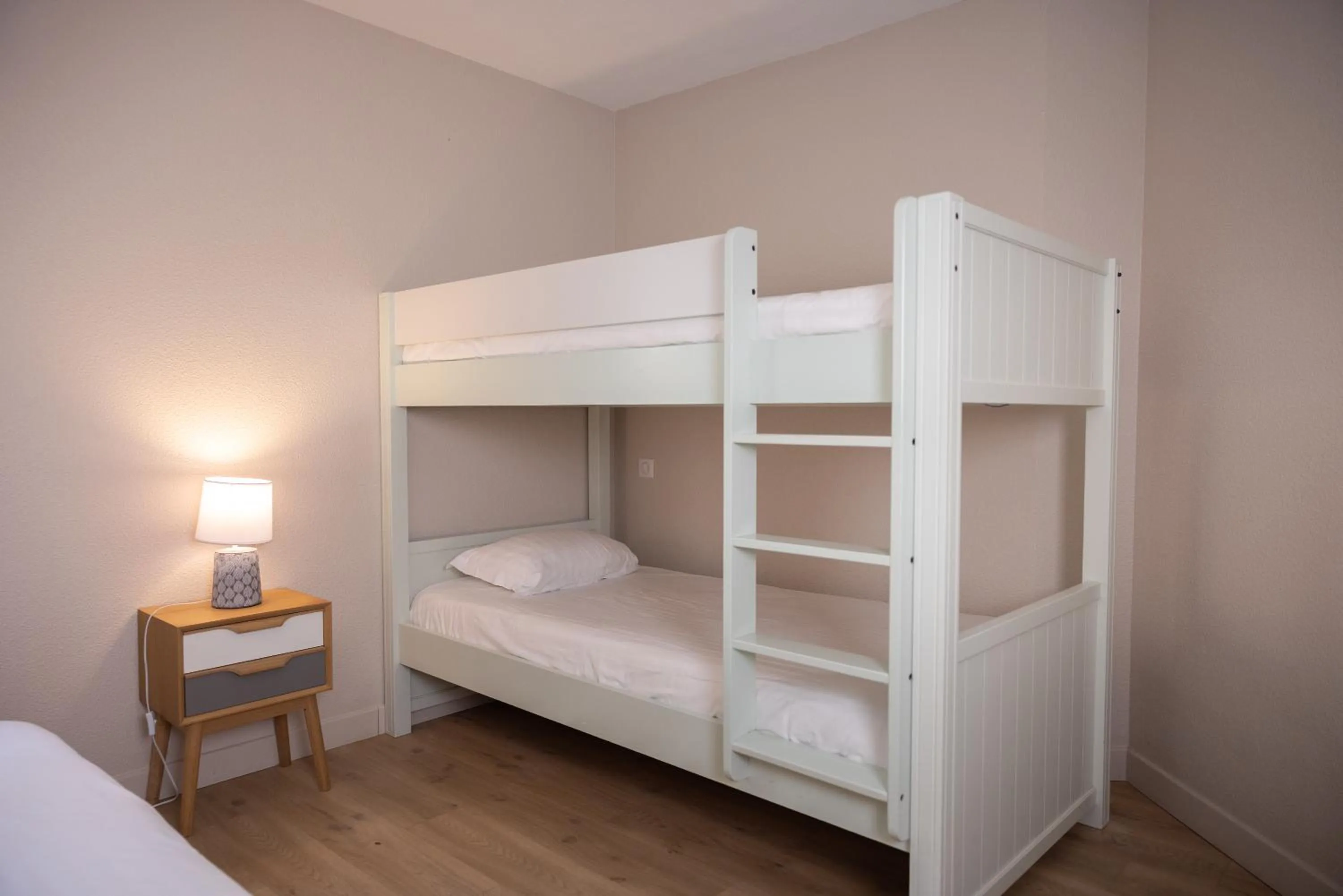 Bed in Hôtel & Spa Vitalparc, The Originals Collection