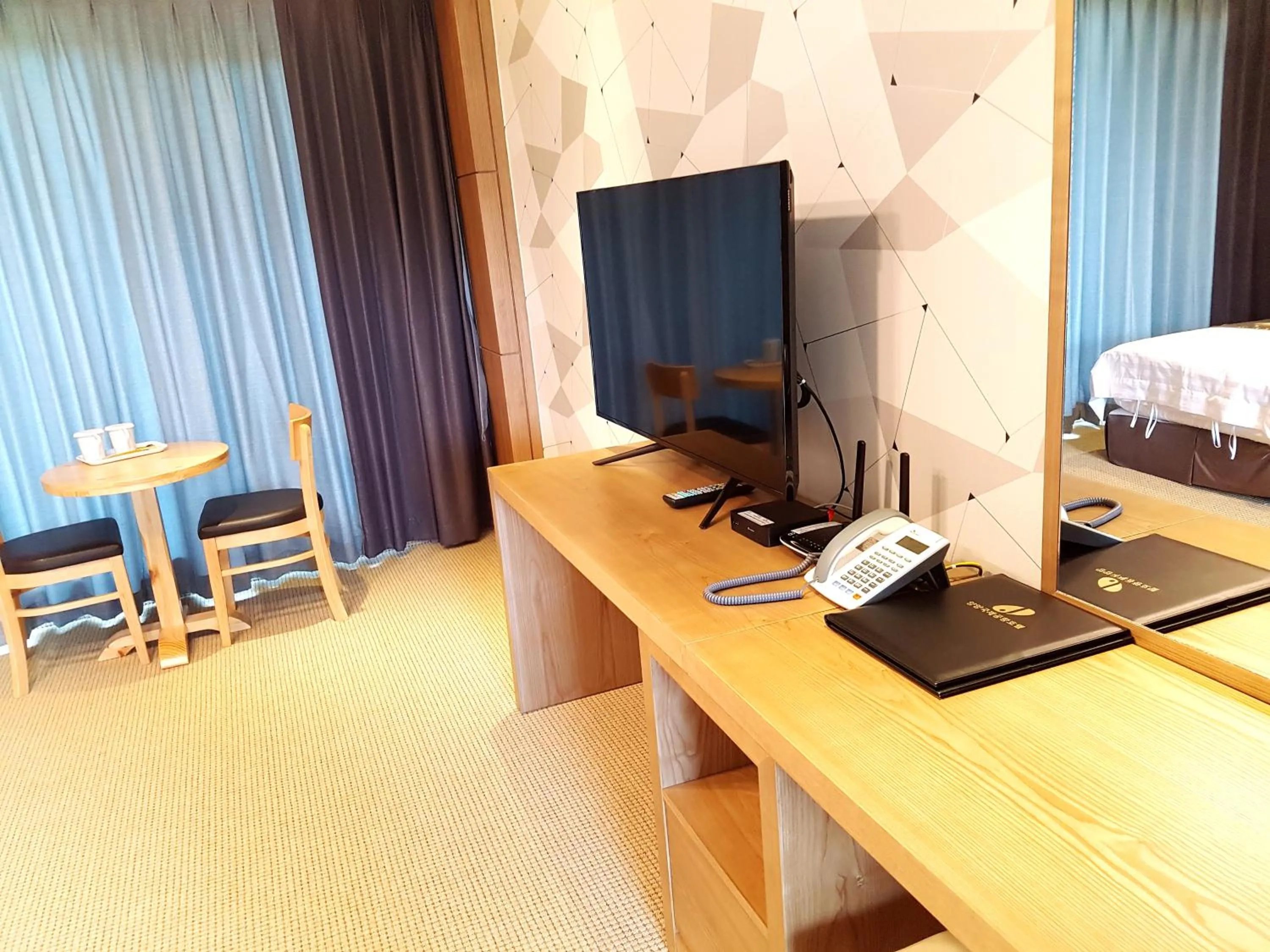 Bed in YangYang International Airport Hotel