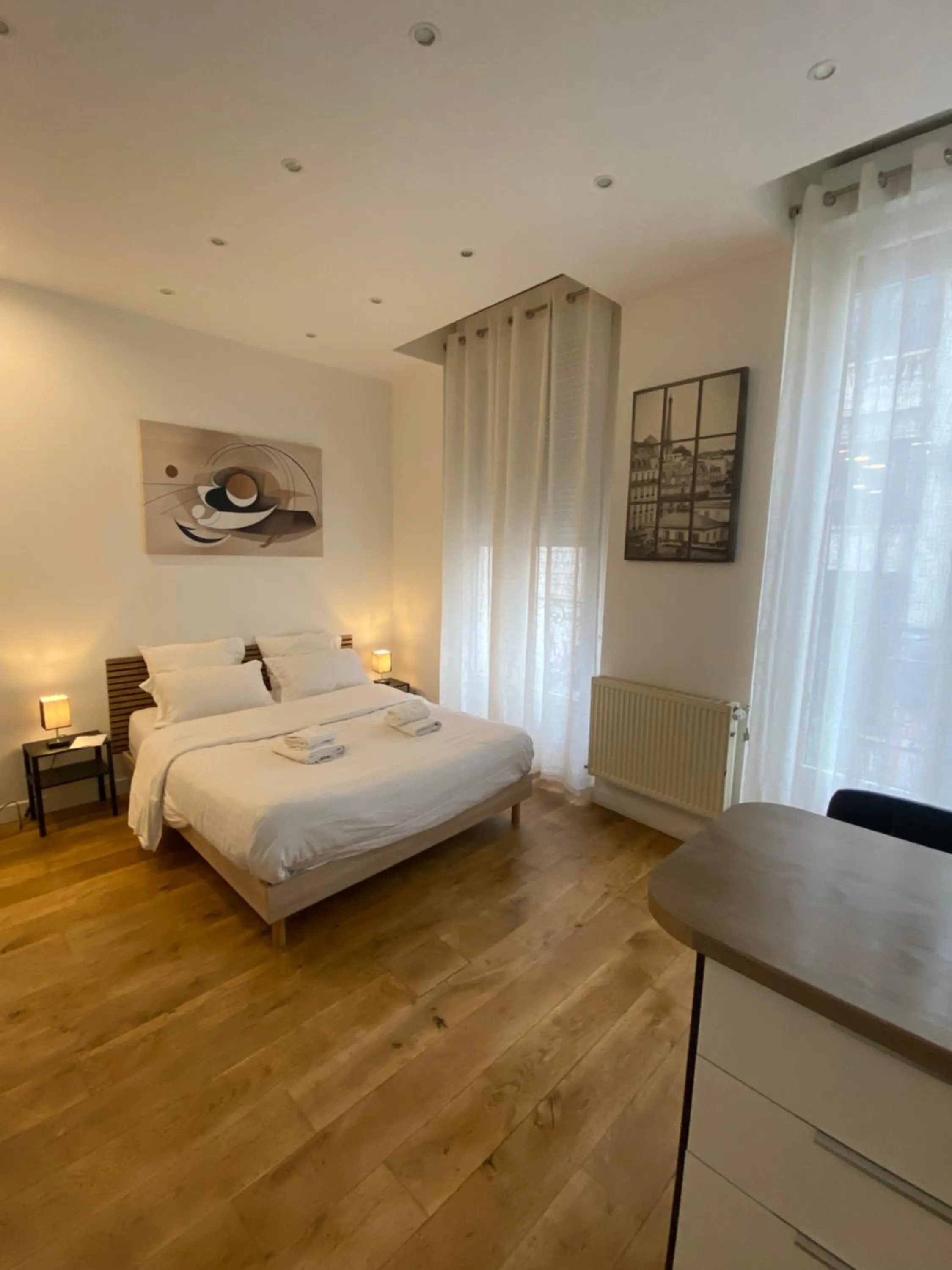 Bed in Maison le Bac Apartments