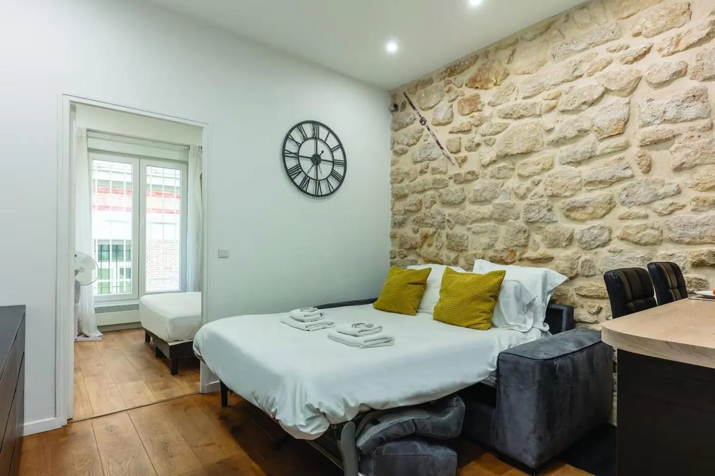 Bed in Maison le Bac Apartments