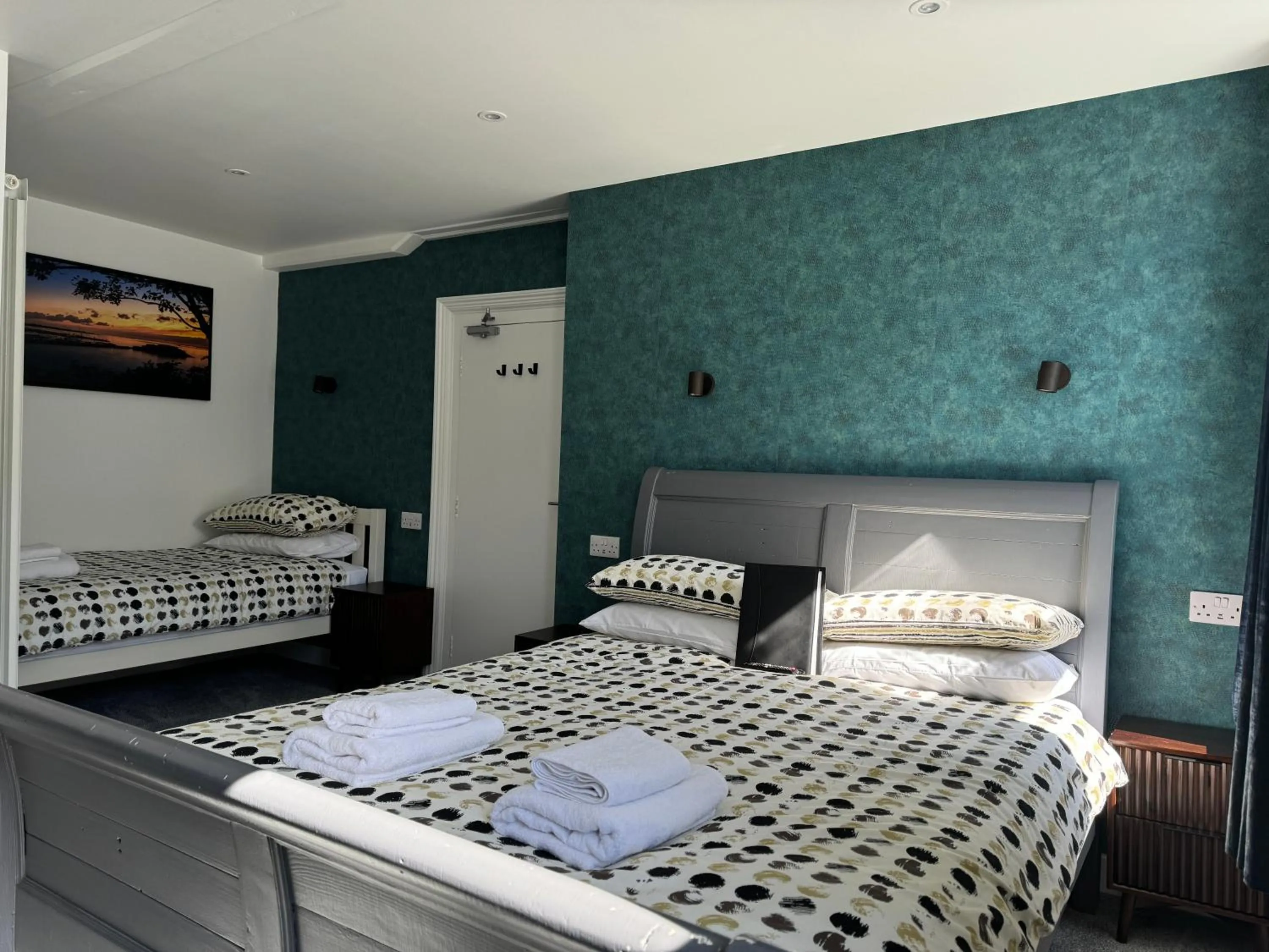 Bedroom, Bed in St Georges Guest House