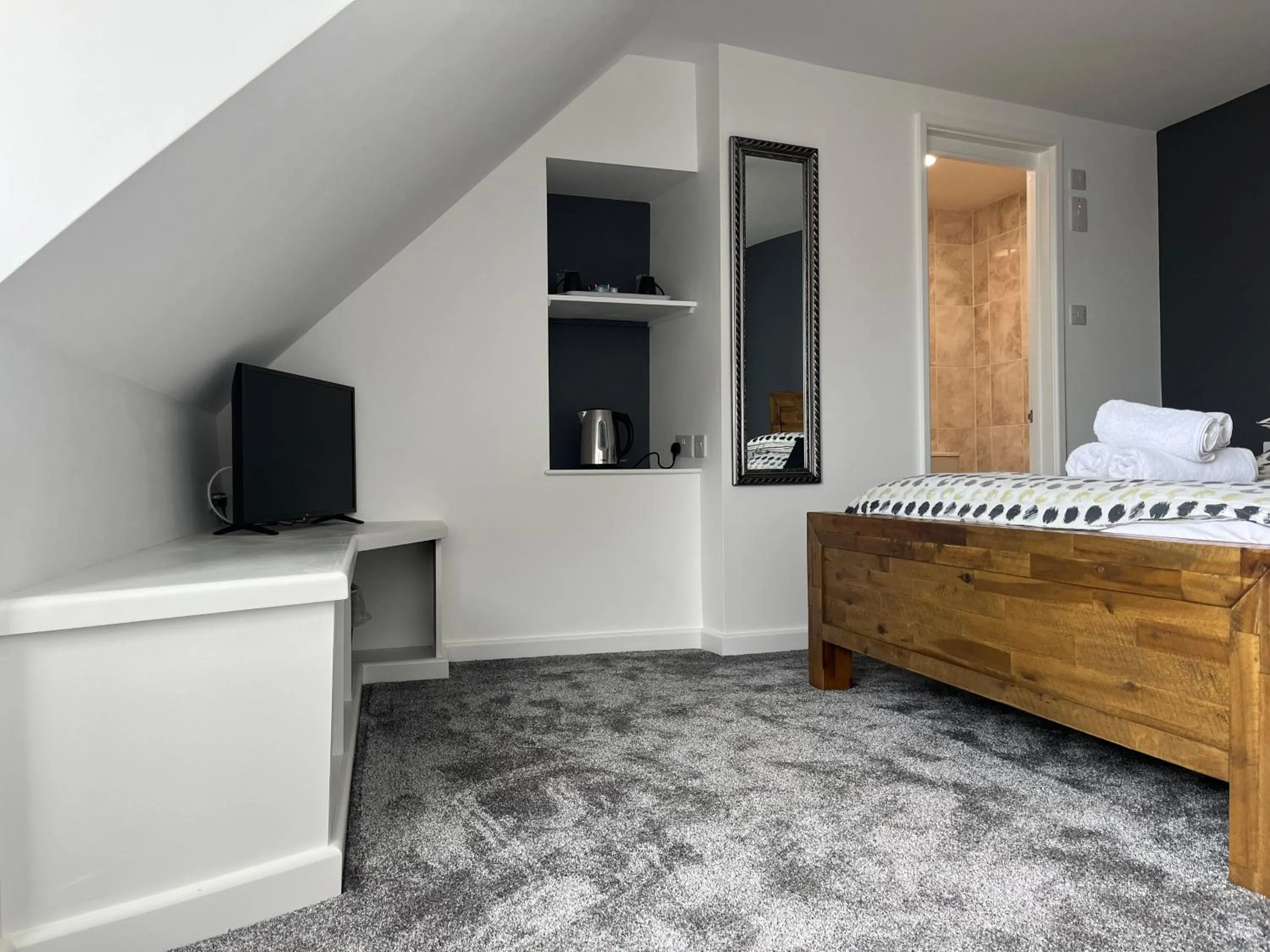 Bedroom in St Georges Guest House