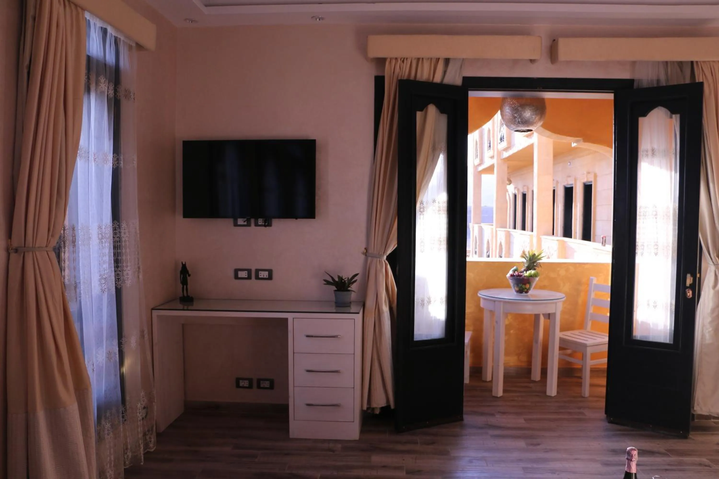 Photo of the whole room in Casa D'or Dahab