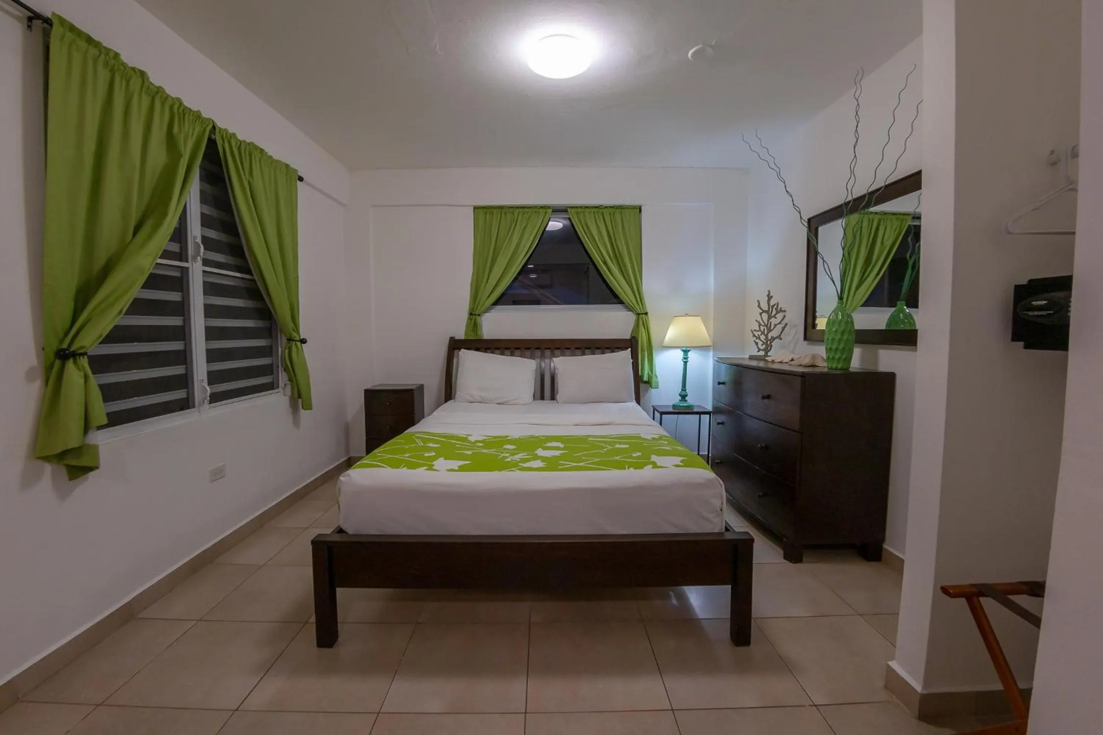 Photo of the whole room, Bed in Casa Verde Hotel - Steps to the Beach, Pool, Restaurant & Bar