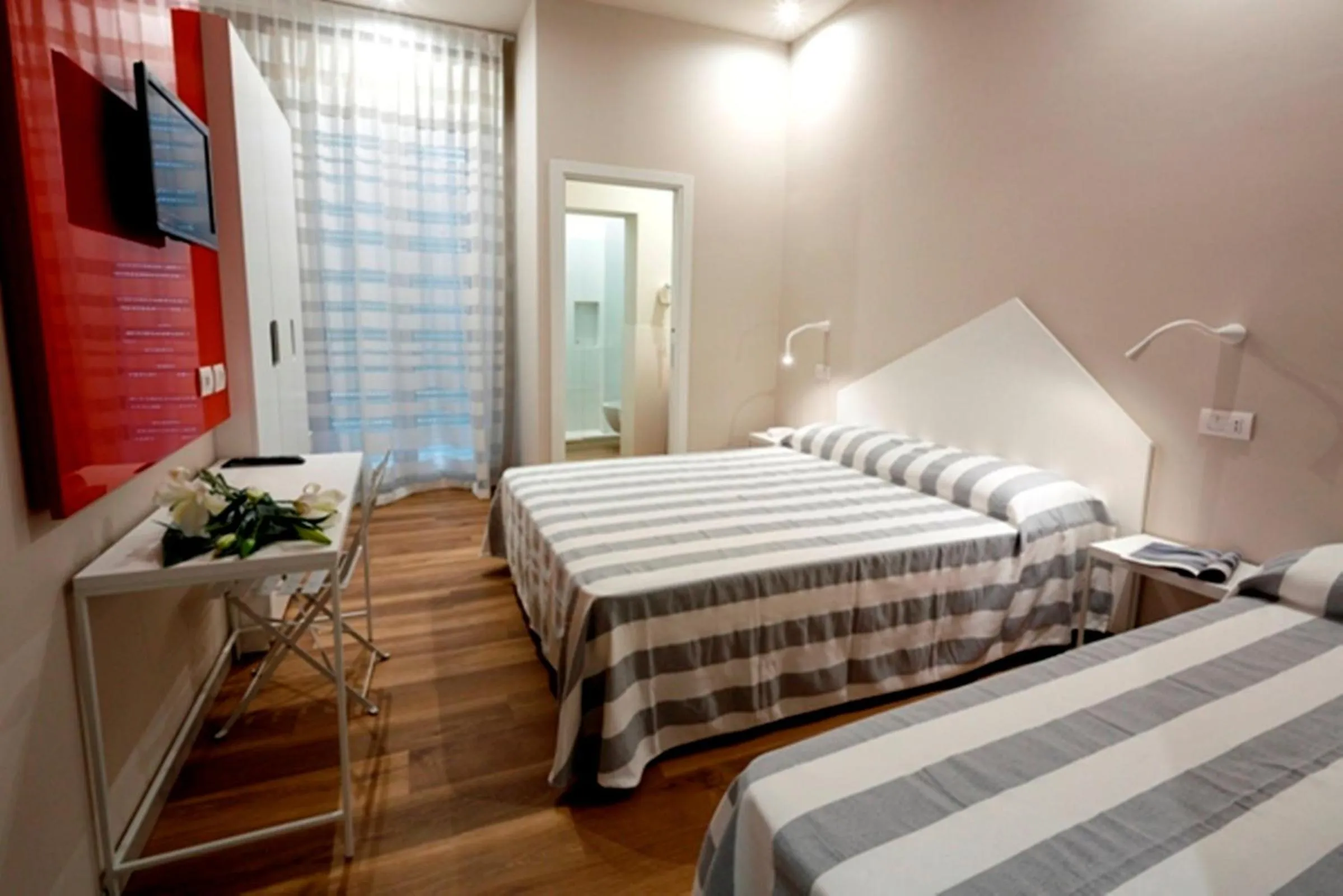 Bed in Hotel Aurea