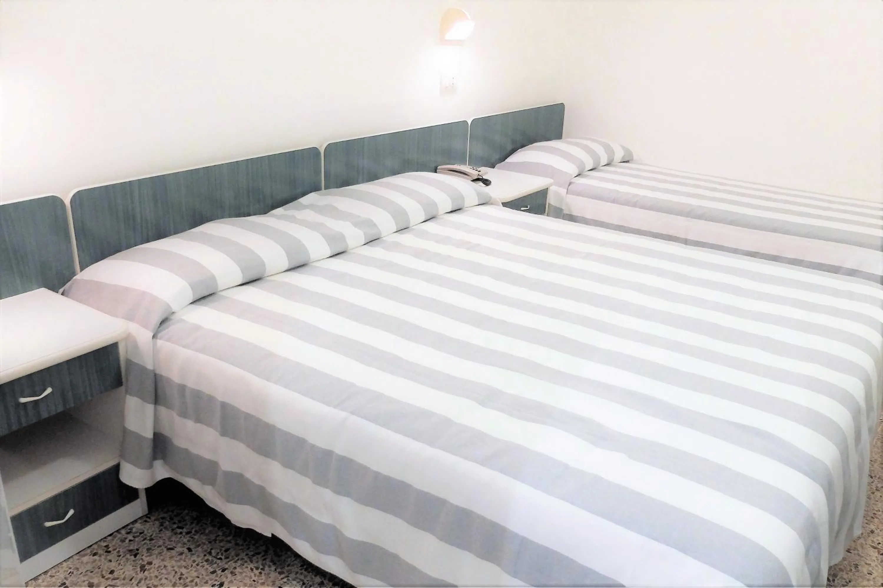 Bed in Hotel Aurea