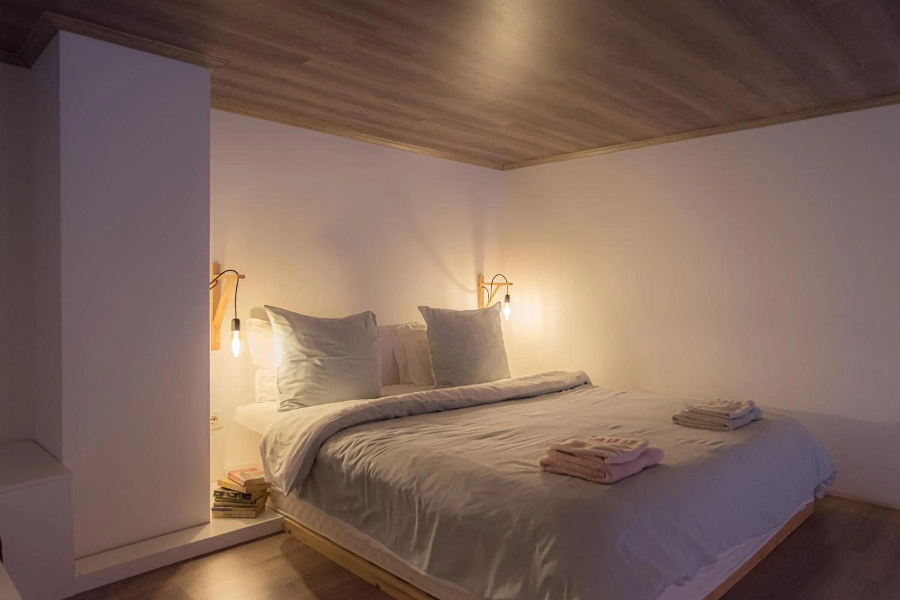 Bedroom, Bed in Sun&Moon Ohridlake Apartments