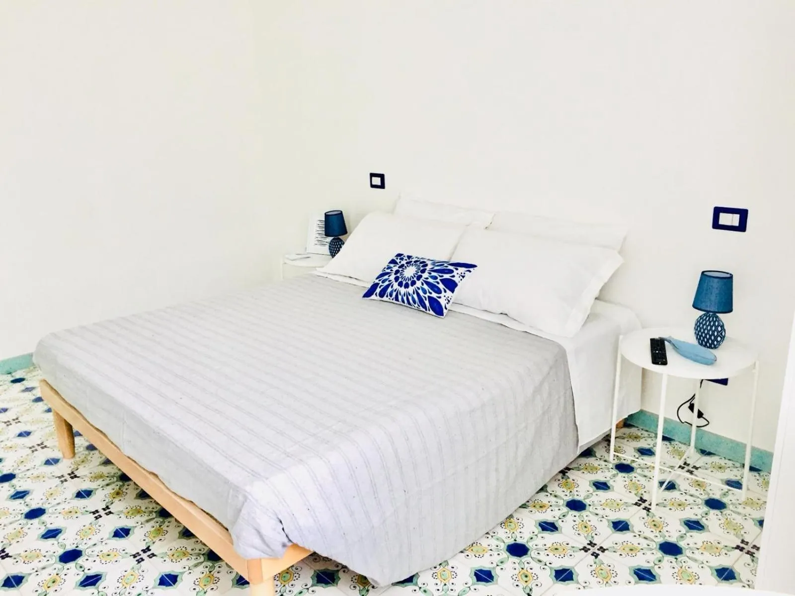 Photo of the whole room, Bed in L'ALICE B&B