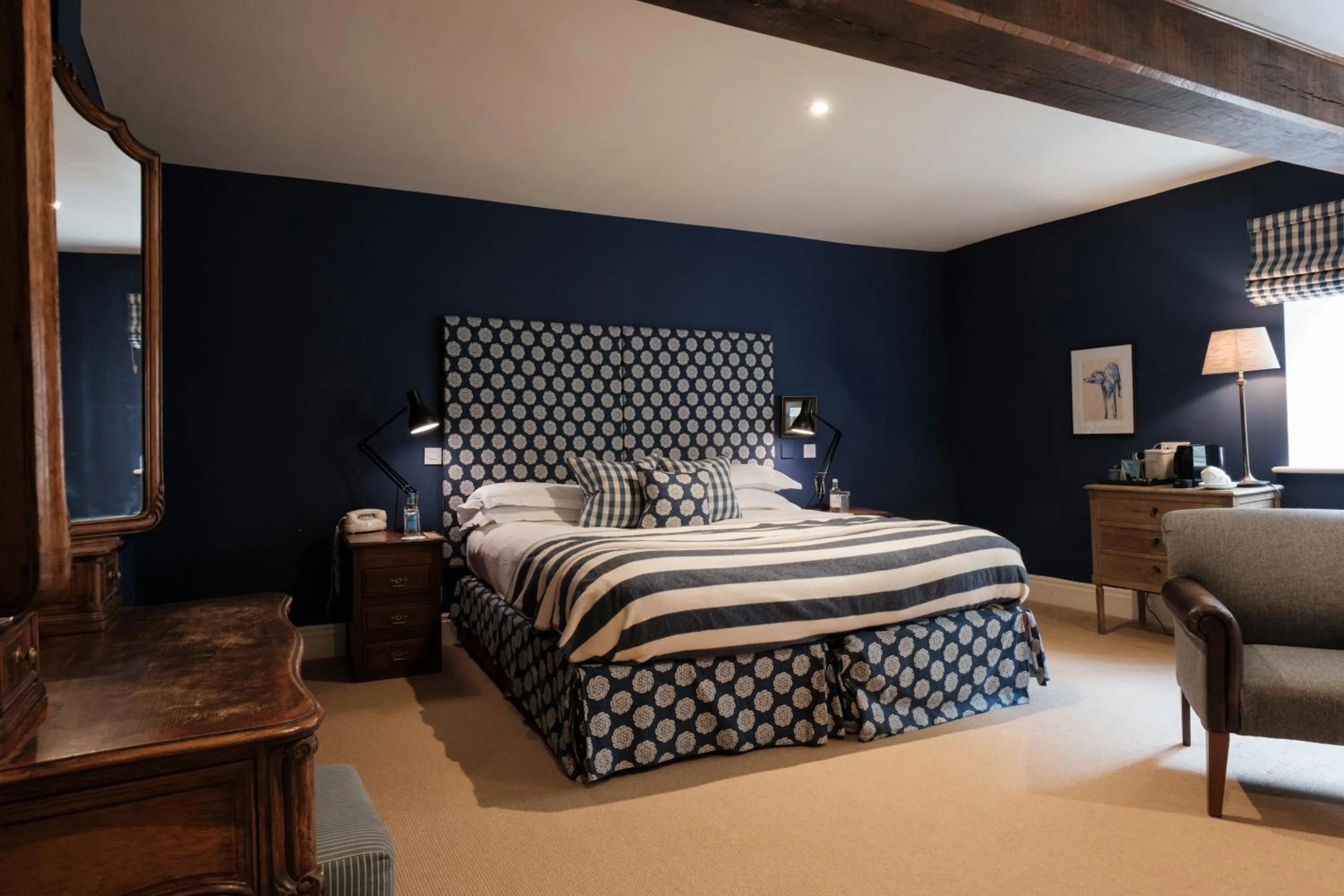 Photo of the whole room, Bed in The Close Hotel