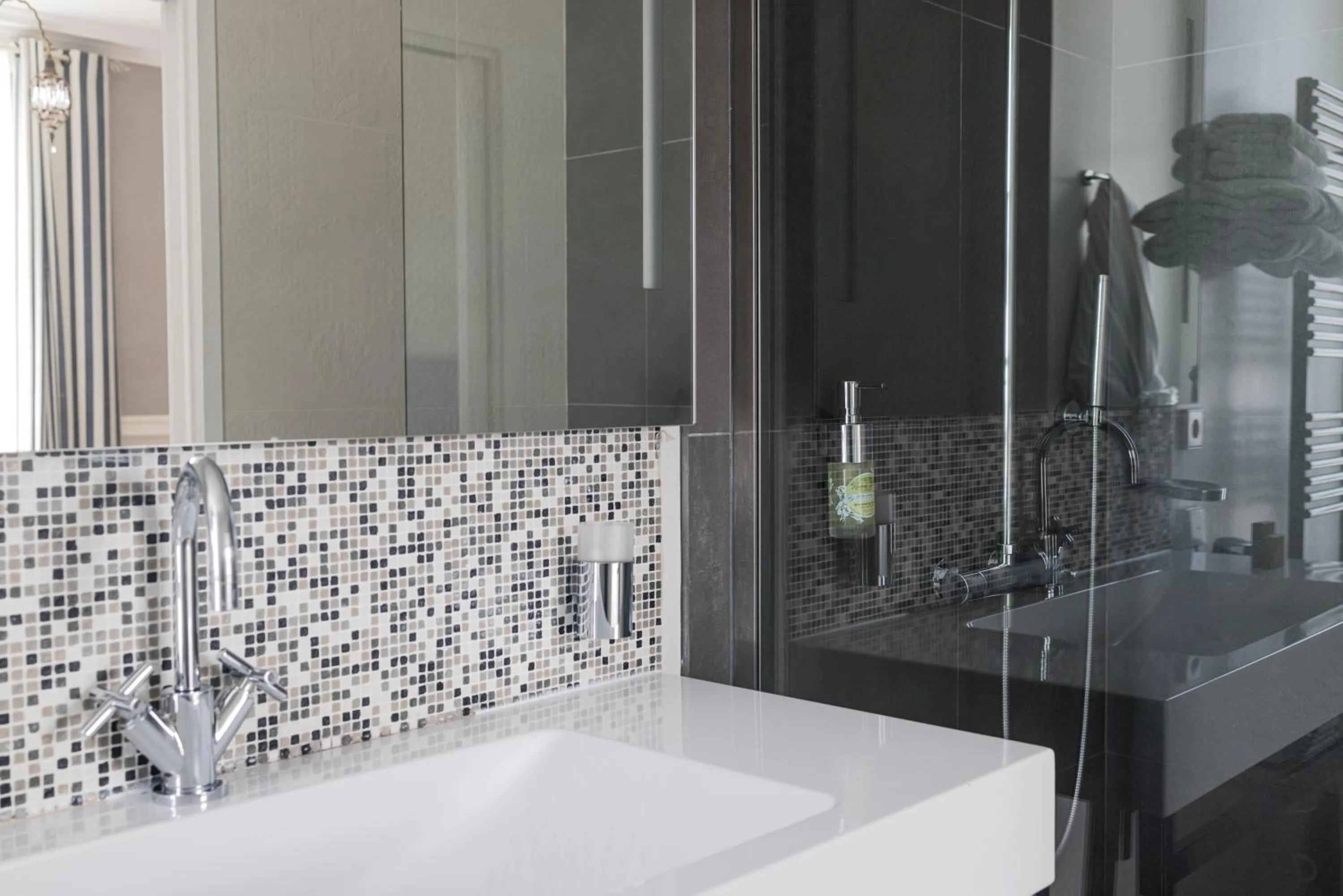 Bathroom in Hotel Saint Julien