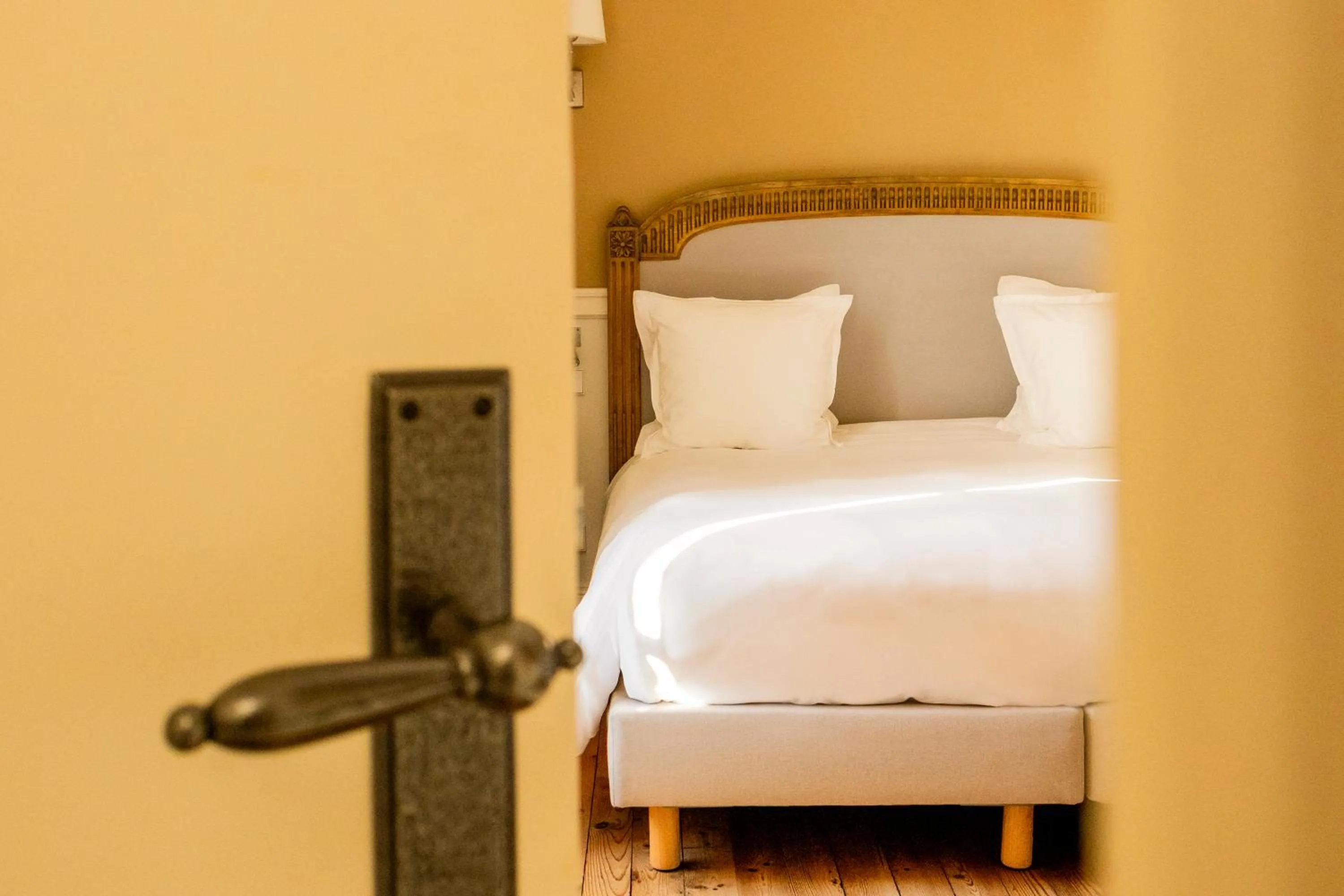 Bed in Hotel Saint Julien