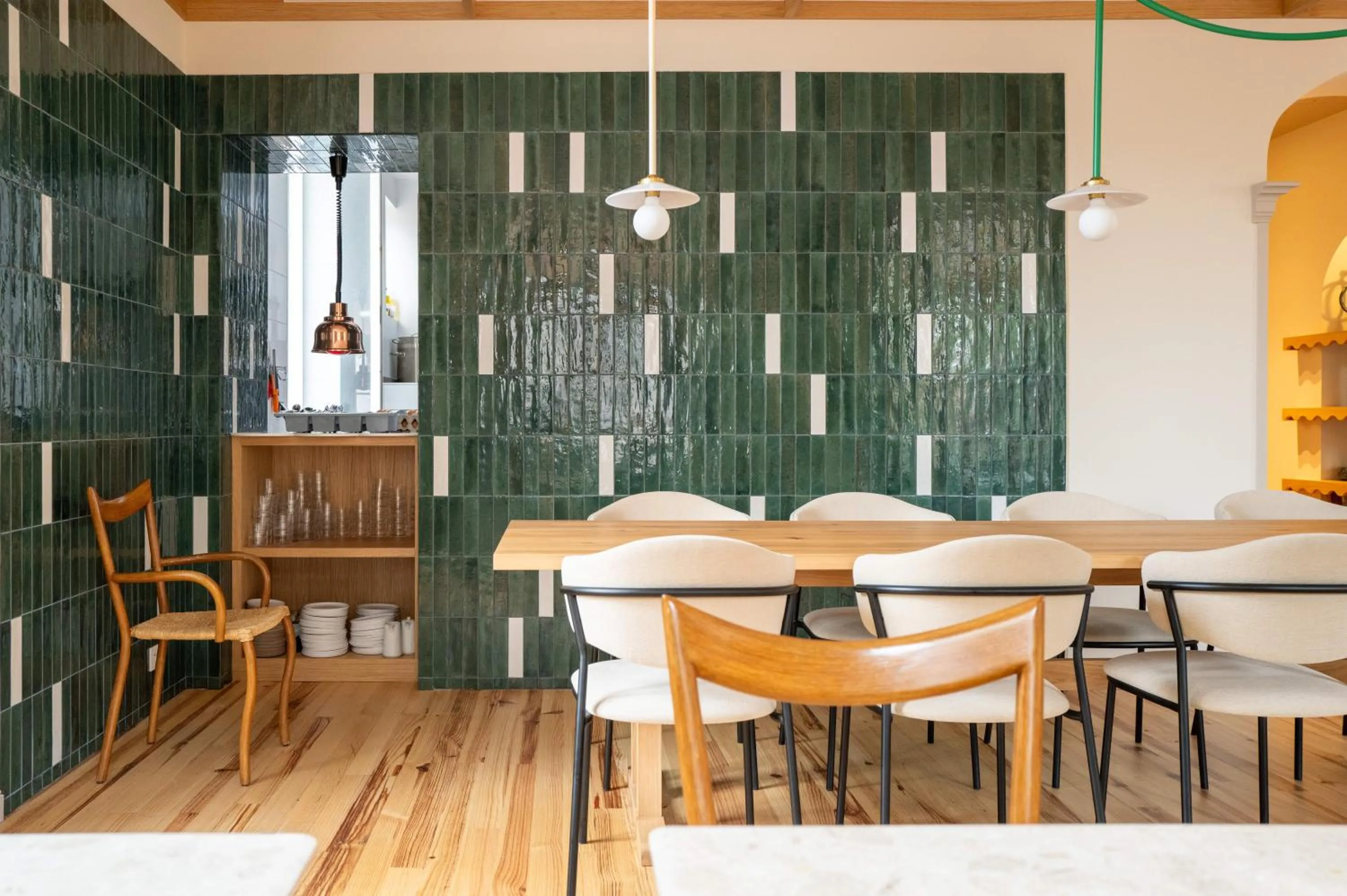 Restaurant/places to eat in Hotel Saint Julien