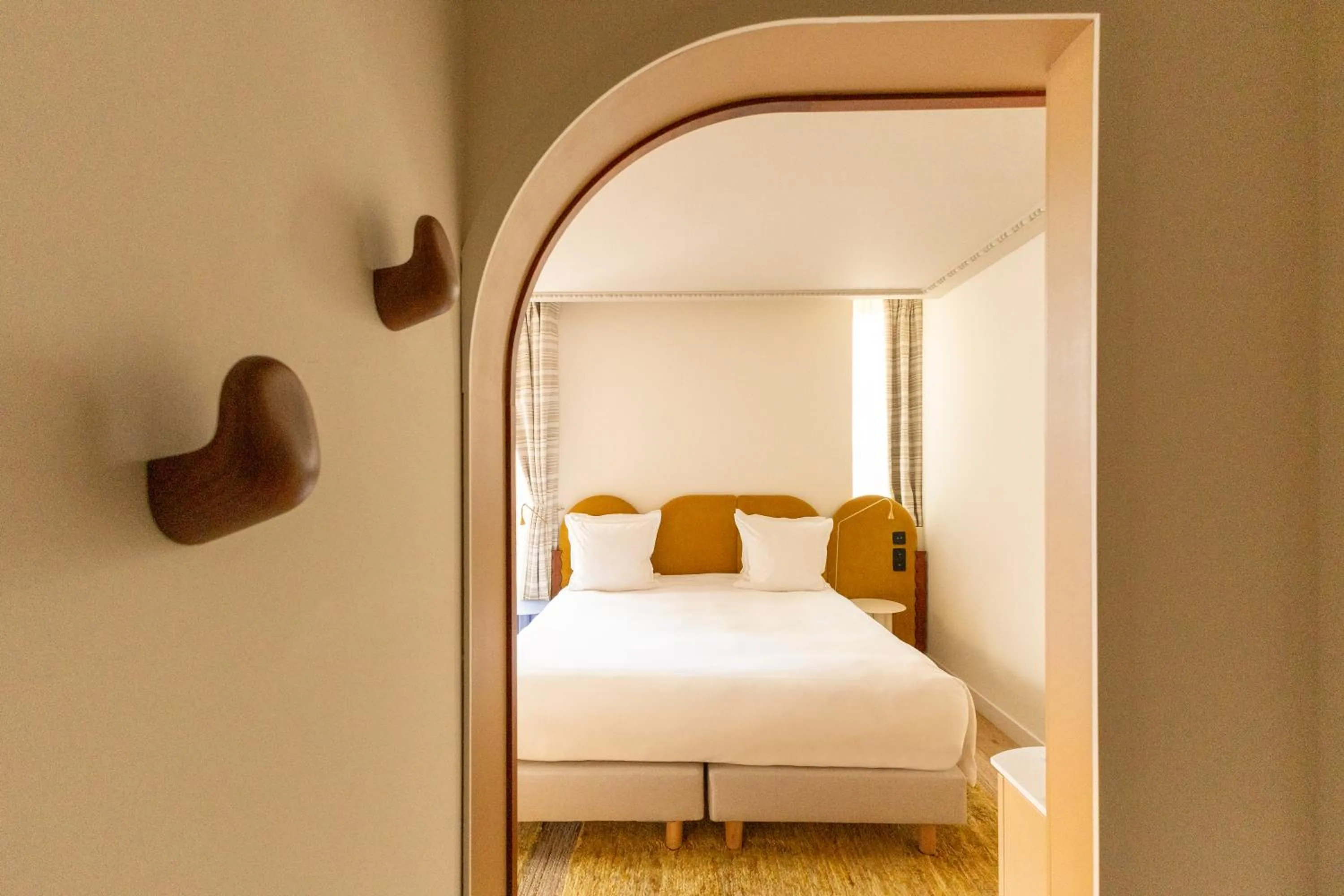 Bed in Hotel Saint Julien