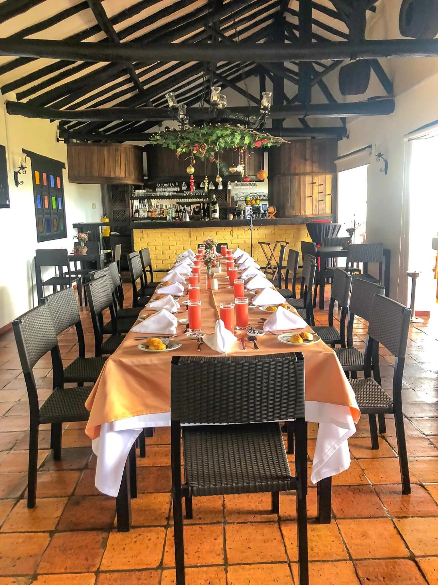 Restaurant/places to eat in Hospederia Centro de Convenciones Duruelo