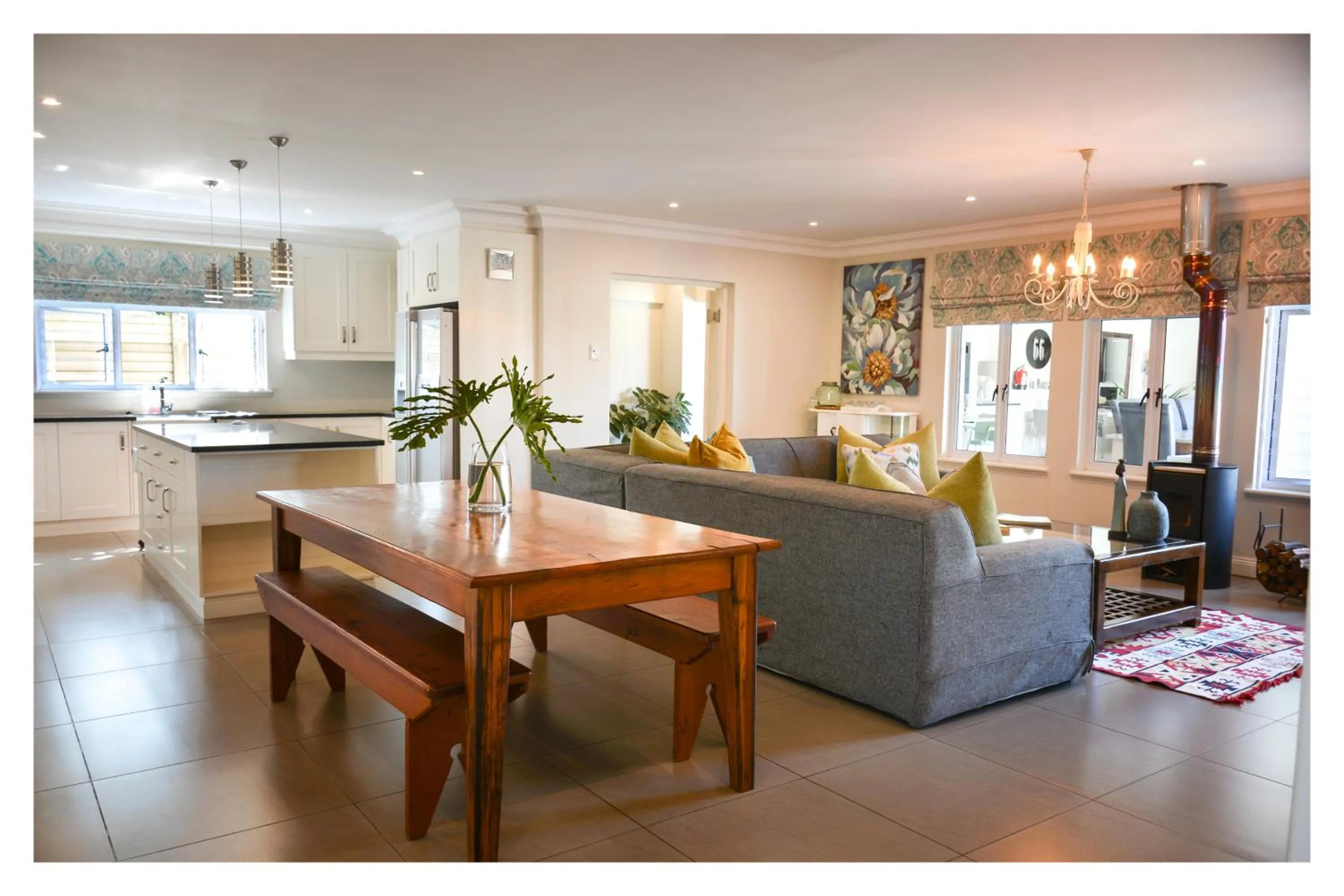 Communal lounge/ TV room in 66 On Monzali 4 Star Luxury Guesthouse