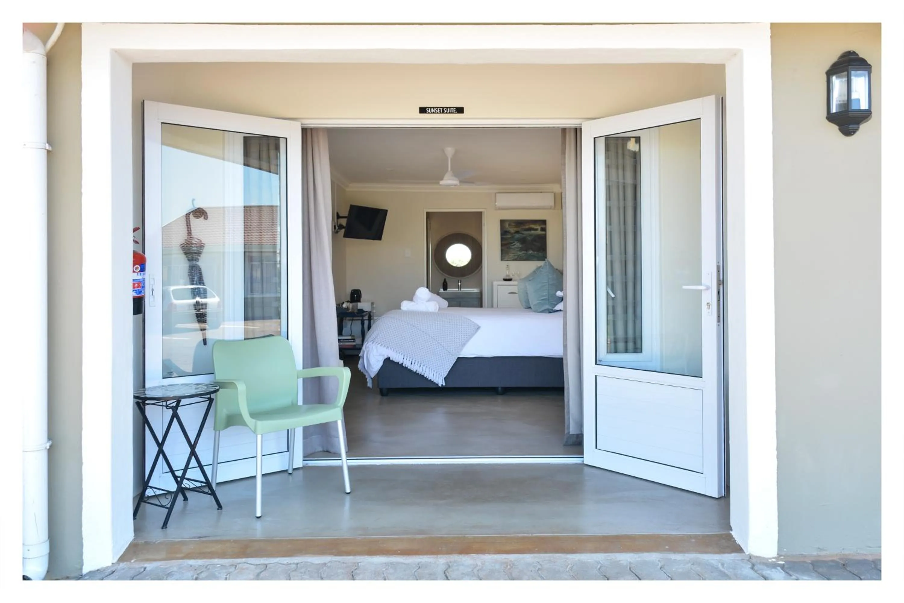 Property building, Bed in 66 On Monzali 4 Star Luxury Guesthouse