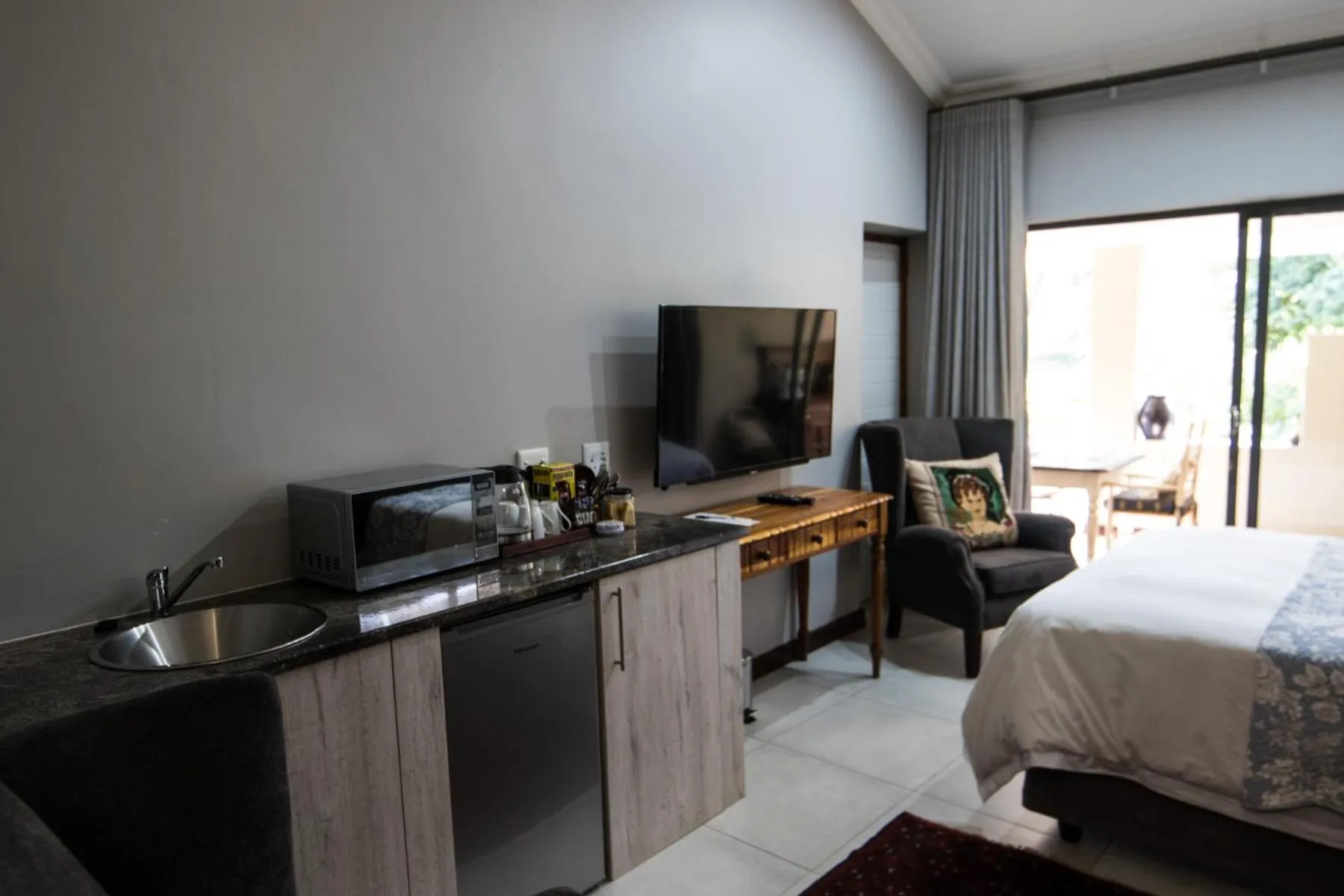 Bed in 64 on Malabor