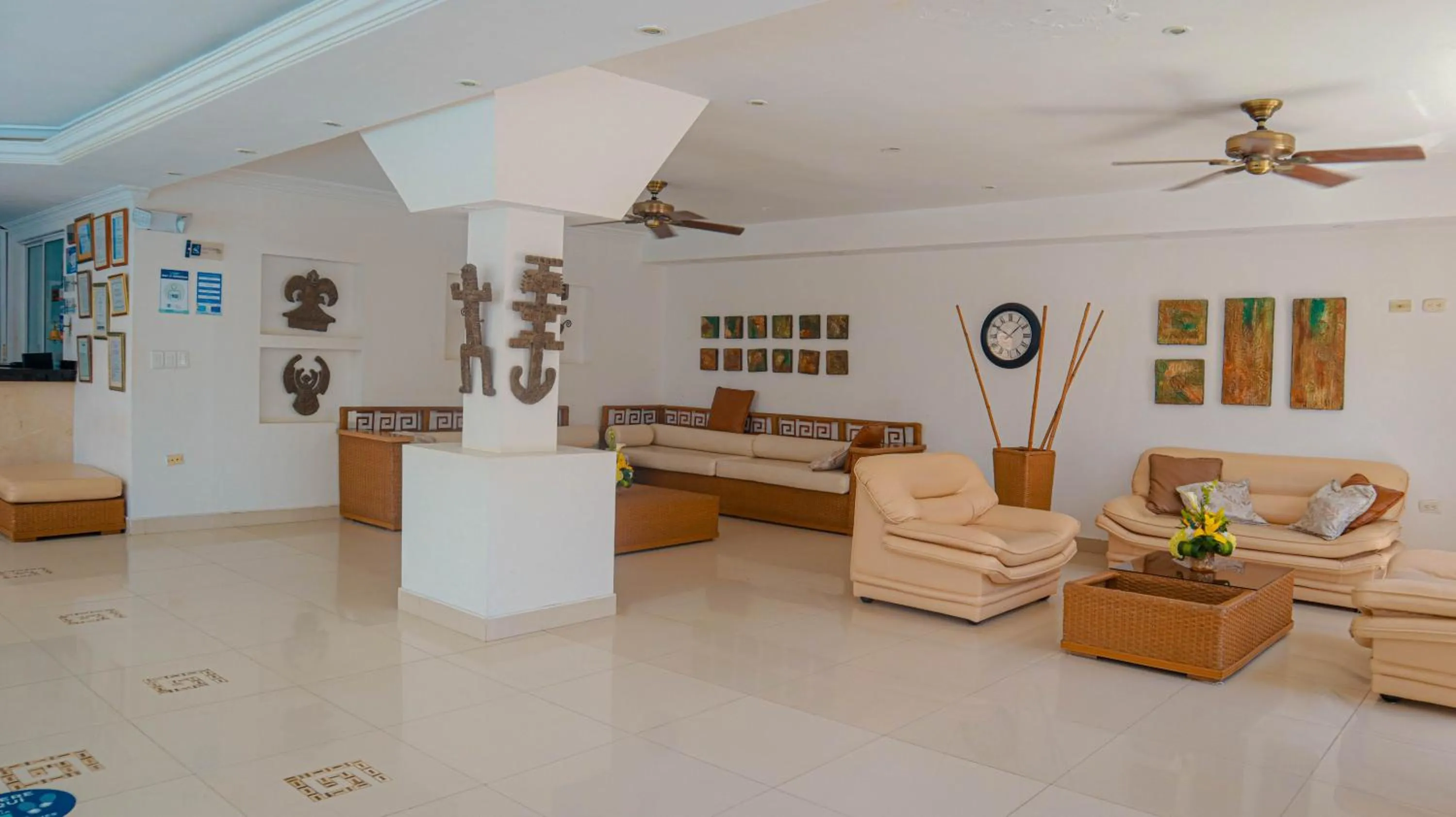 Lobby or reception in Hotel Tayrona Rodadero