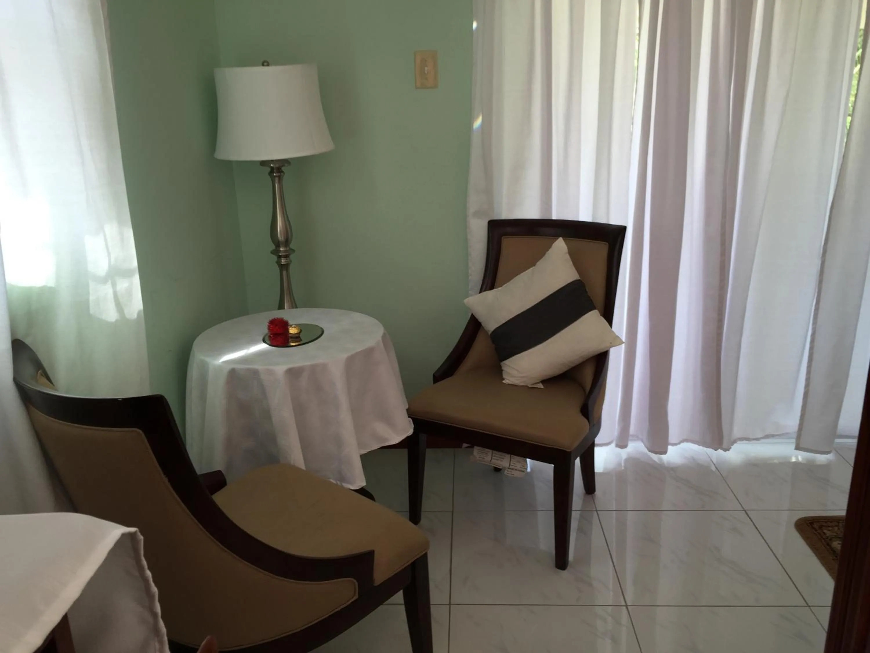 Decorative detail in Rayon Hotel