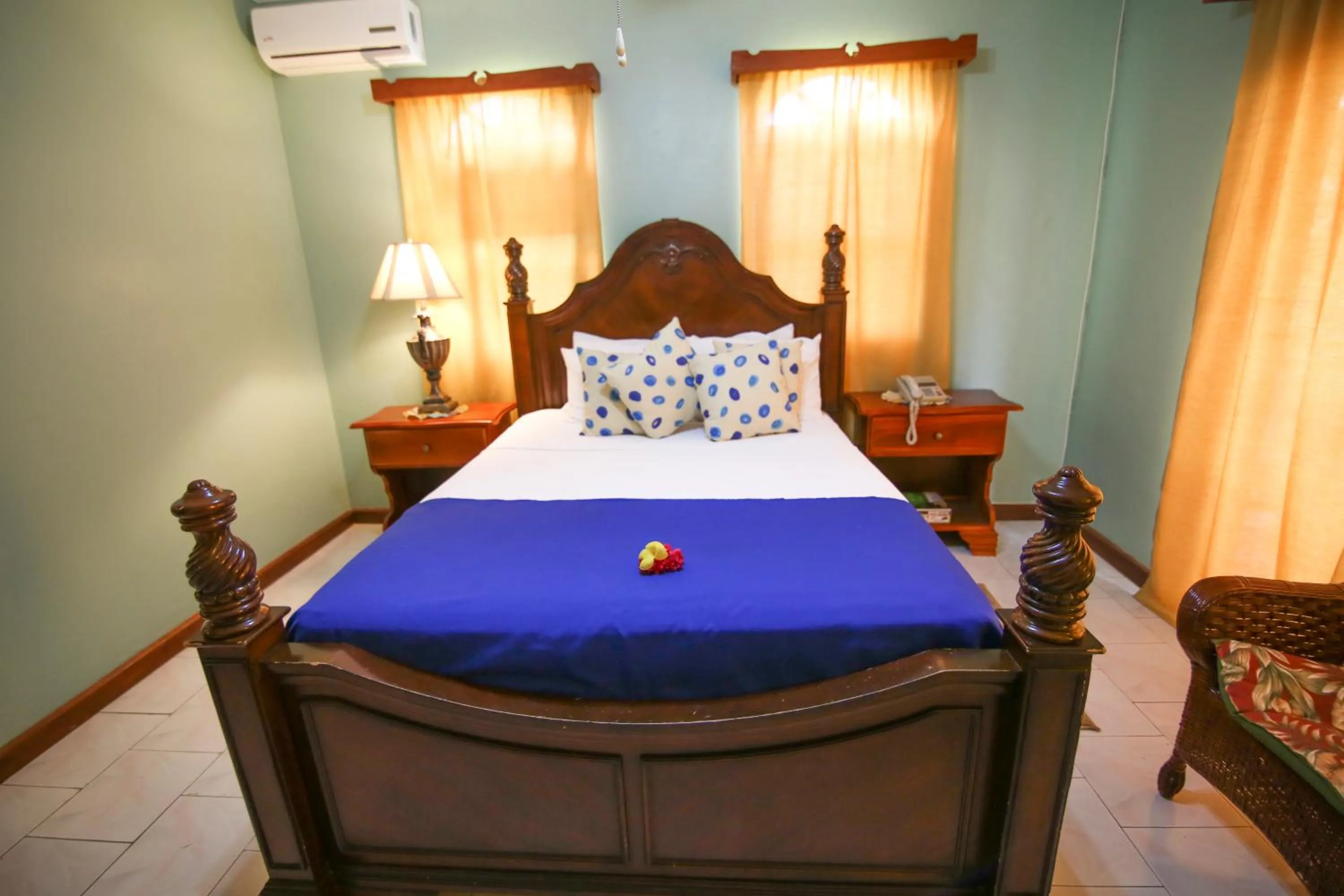 Day, Bed in Rayon Hotel