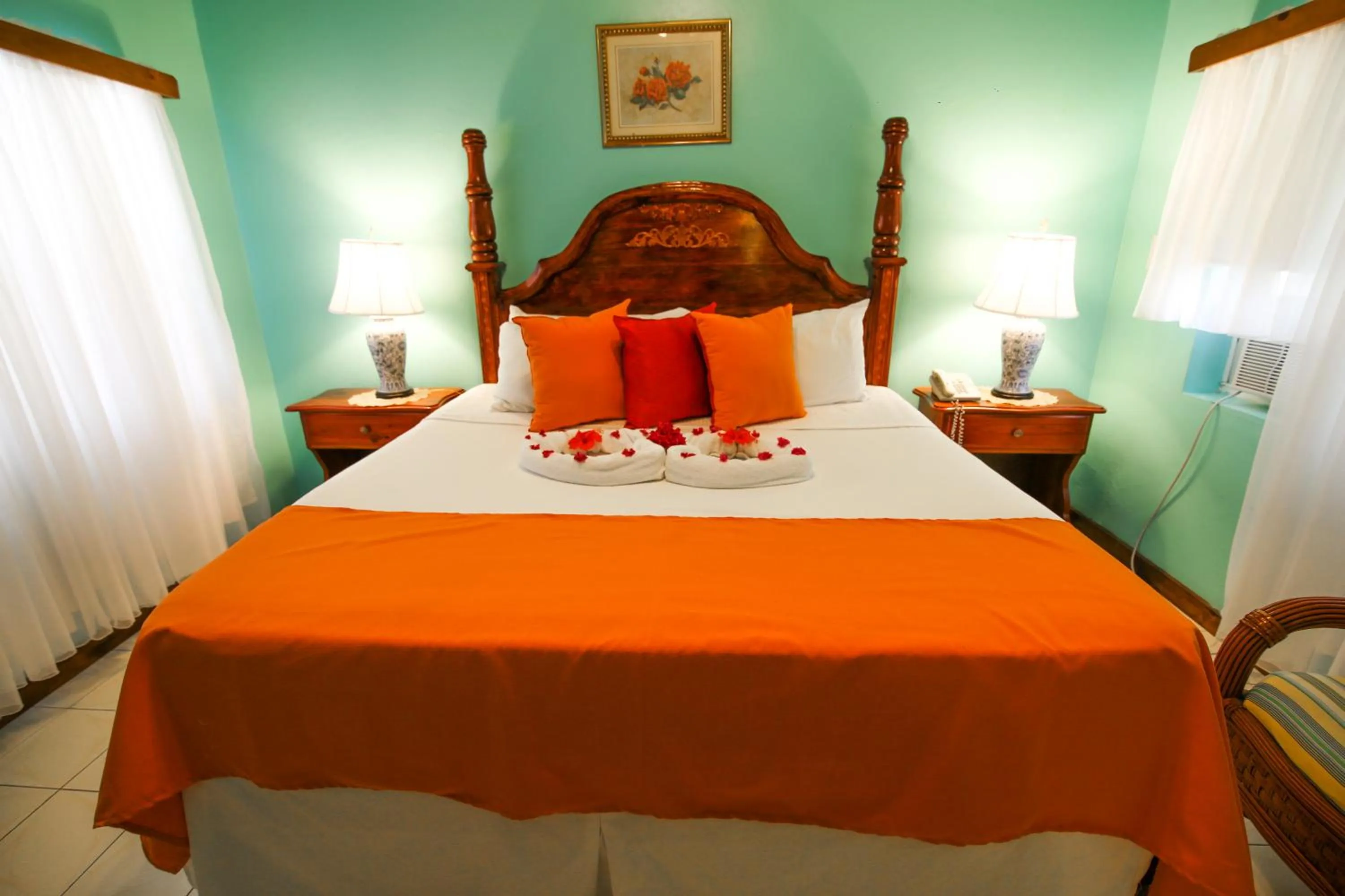 Photo of the whole room, Bed in Rayon Hotel