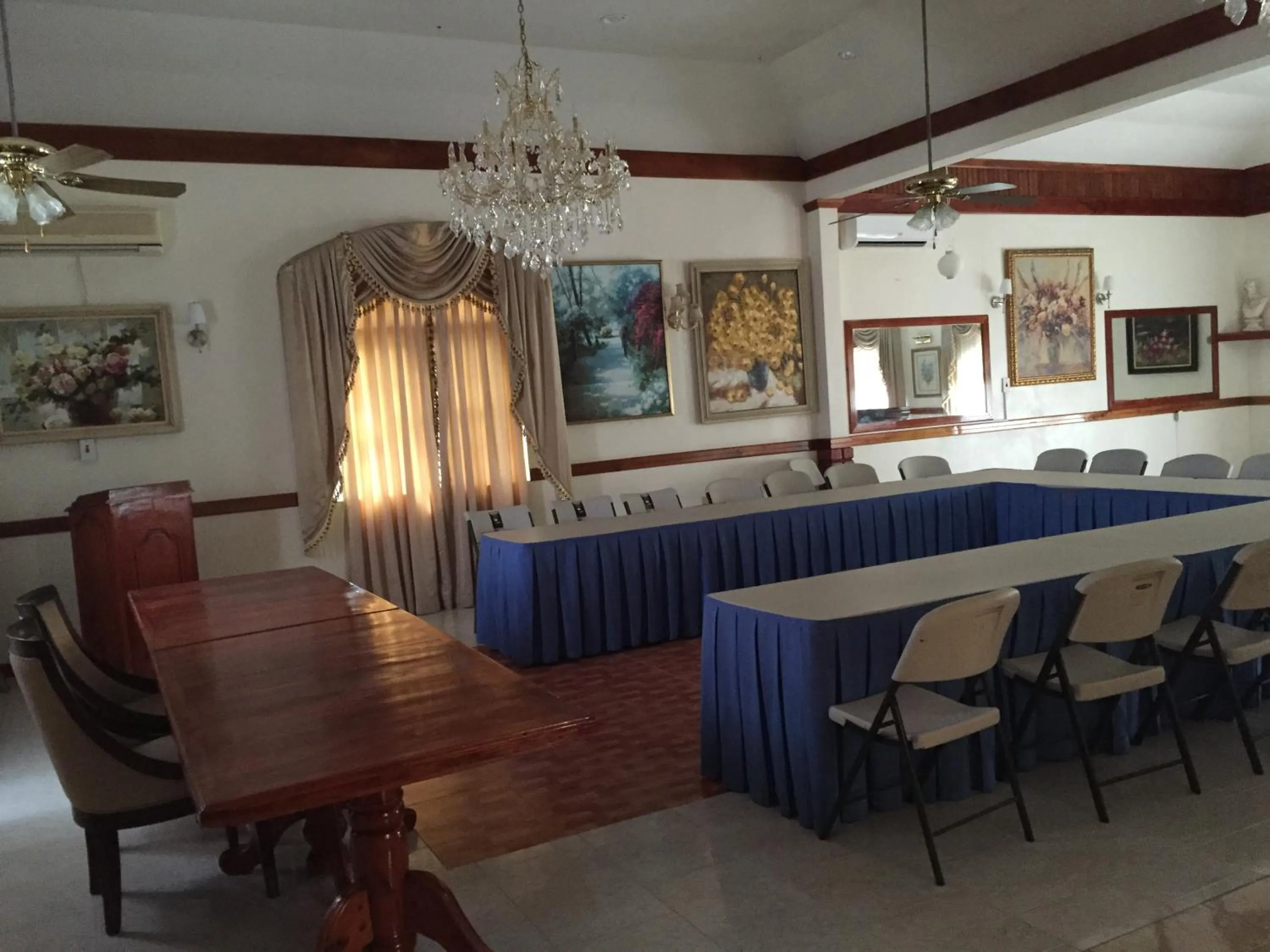 Meeting/conference room in Rayon Hotel