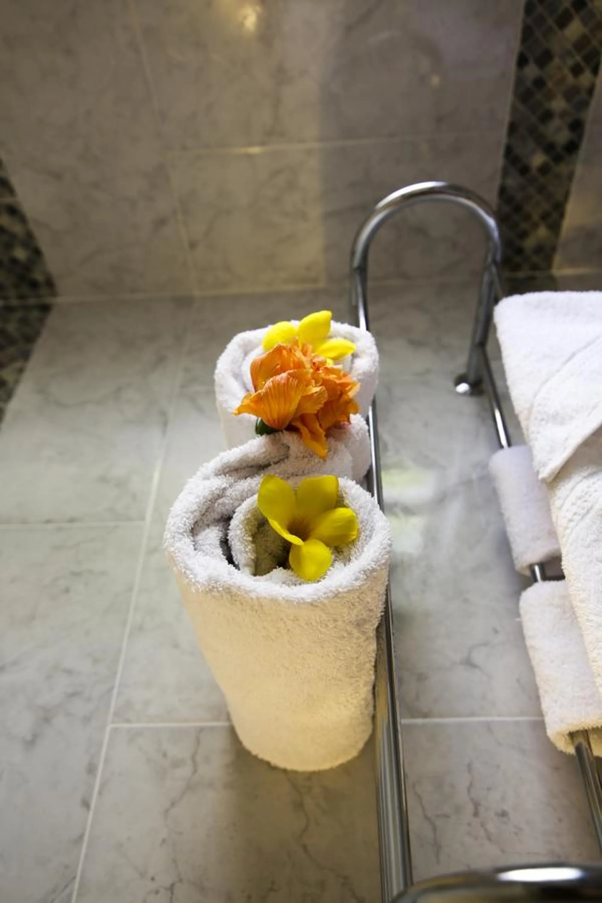 Decorative detail in Rayon Hotel