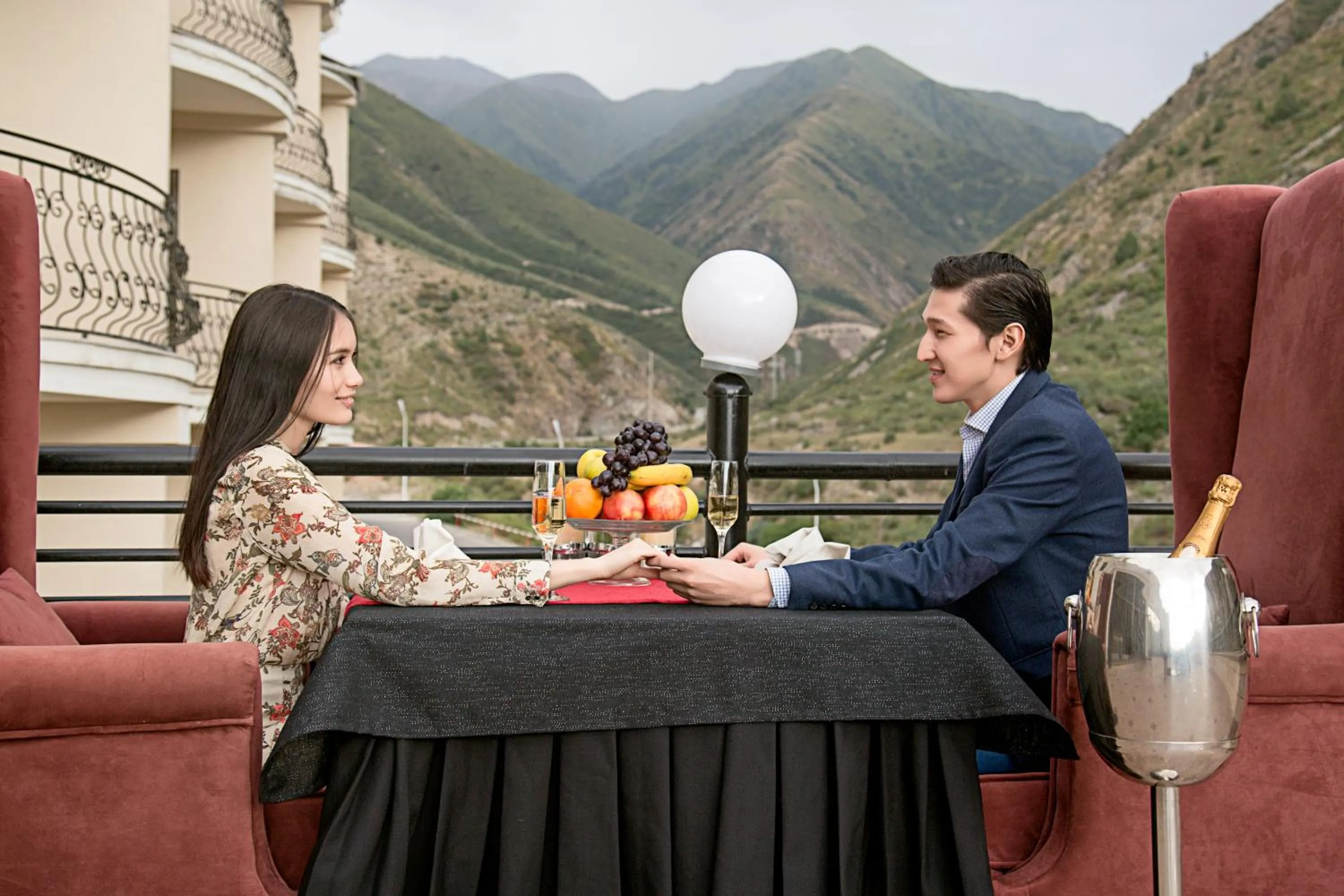 Restaurant/places to eat in Jannat Resort