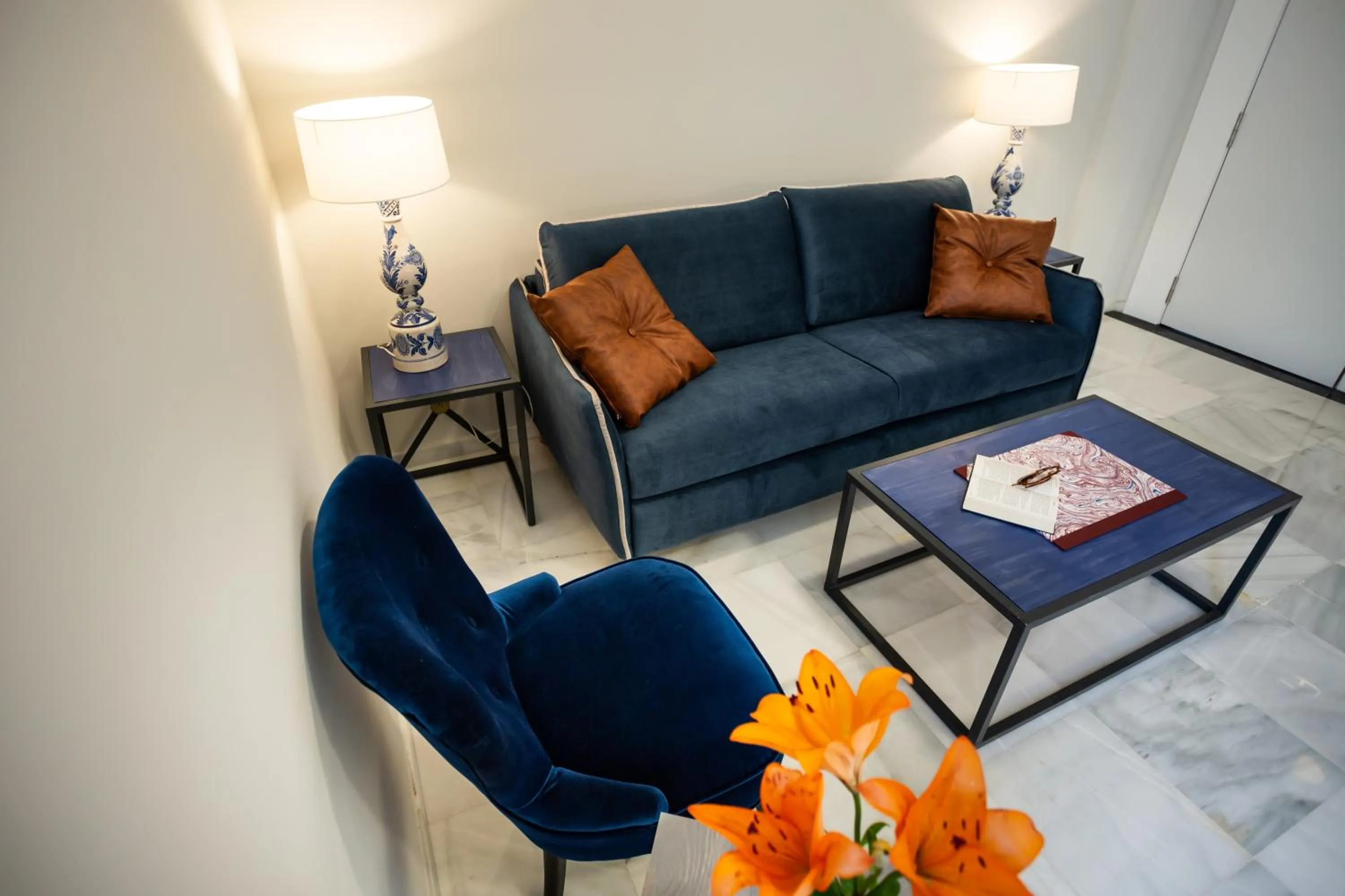 Living room in Plazuela del Carbón Suites