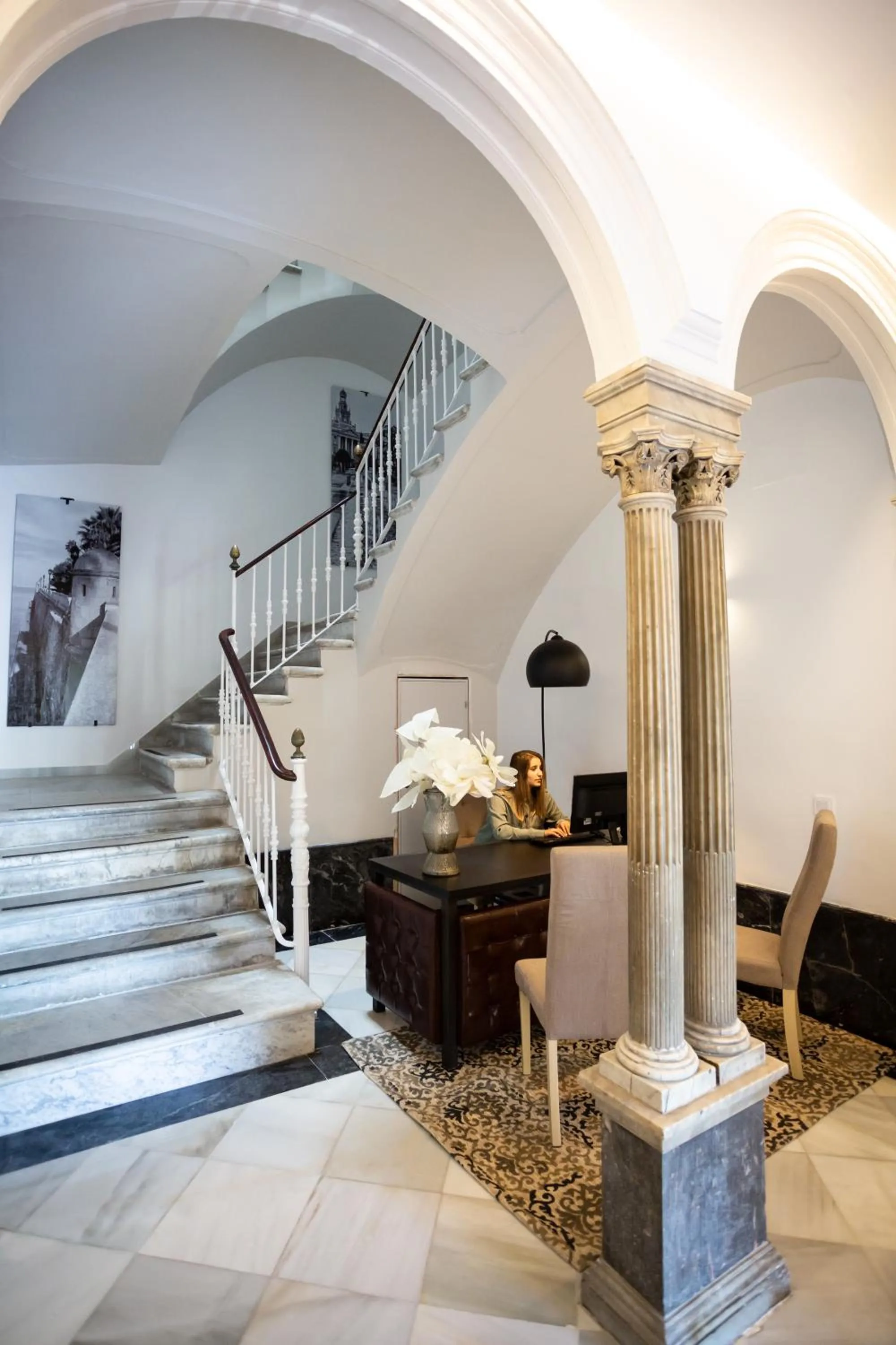 Lobby or reception in Plazuela del Carbón Suites