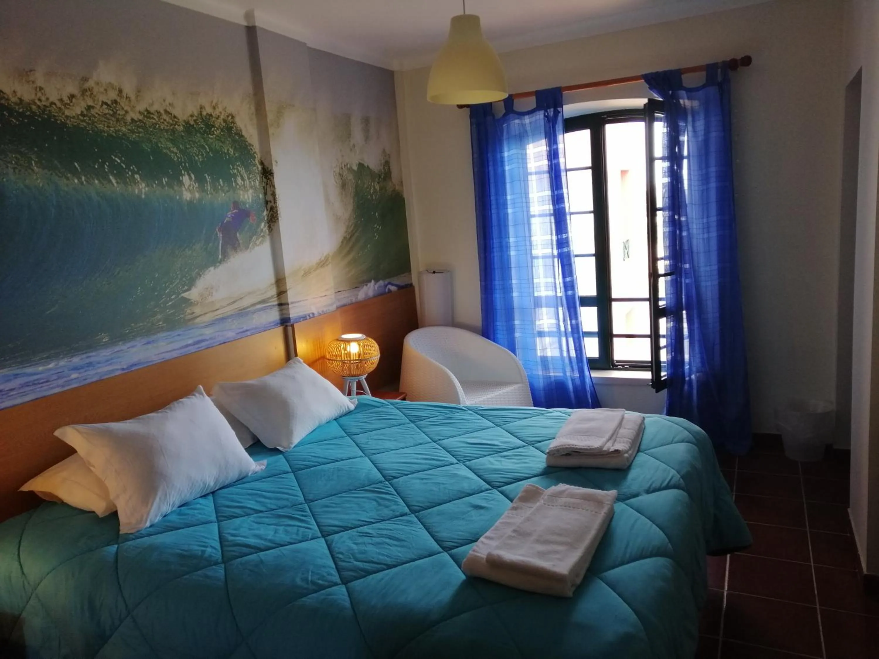 Bedroom, Bed in Supertubos Beach Hostel