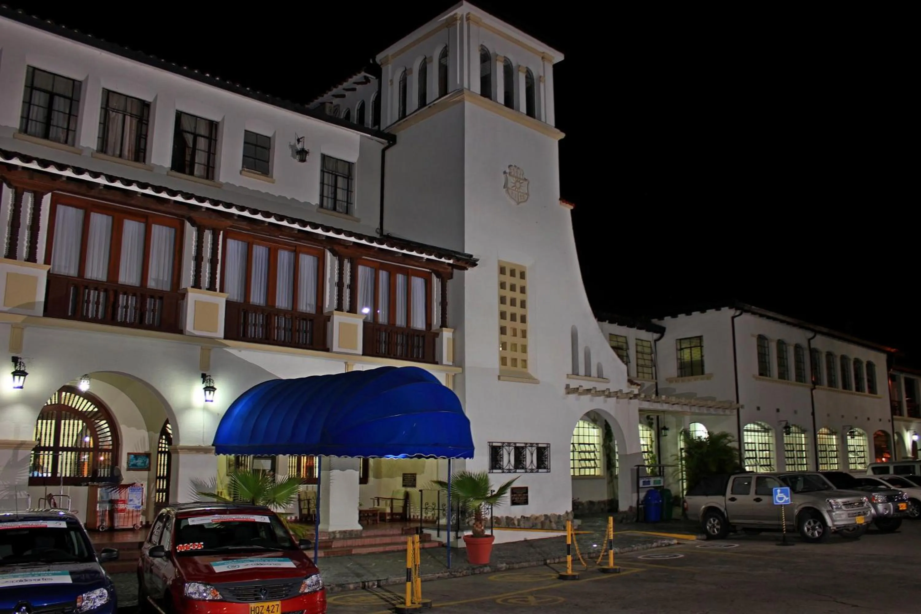 Property building in Hotel Guadalajara