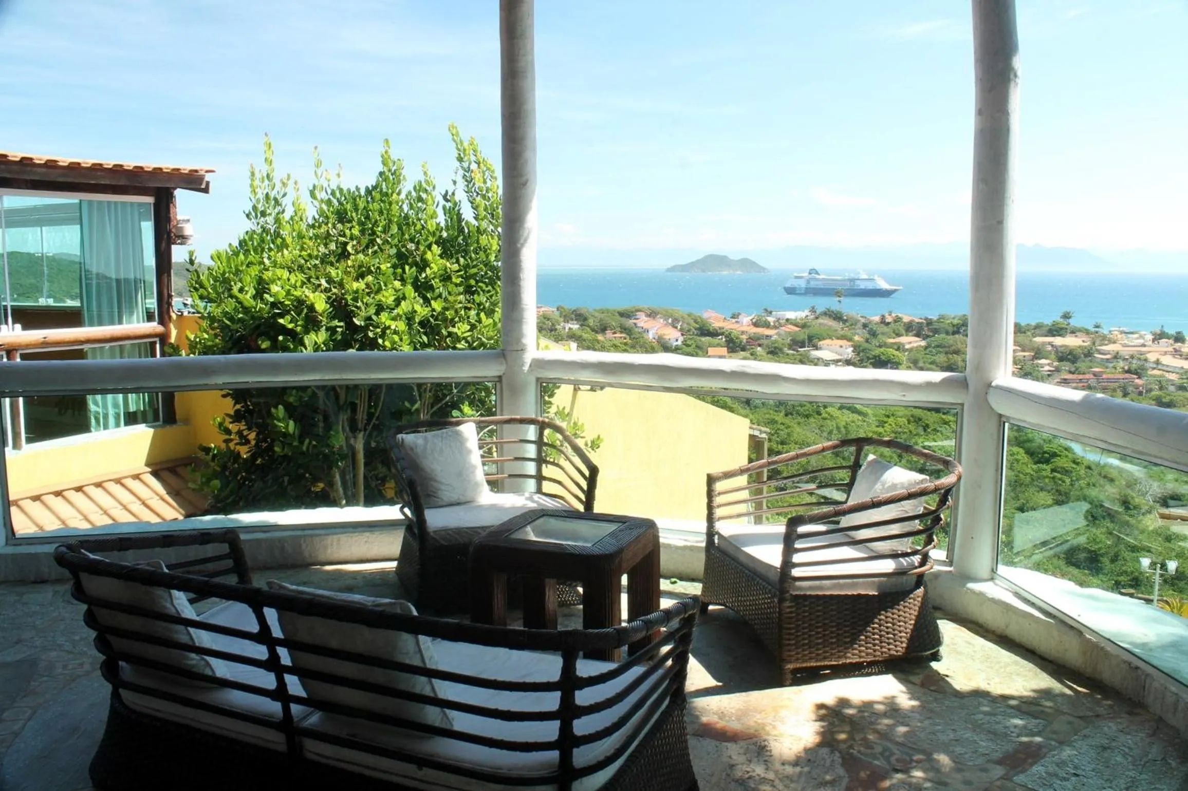 Balcony/Terrace in Bella Vista Ocean View